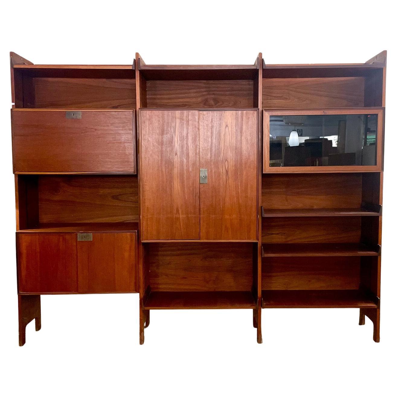 Mid-Century Modern Wall Unit by Vittorio Dassi, Italy, 1960s For Sale