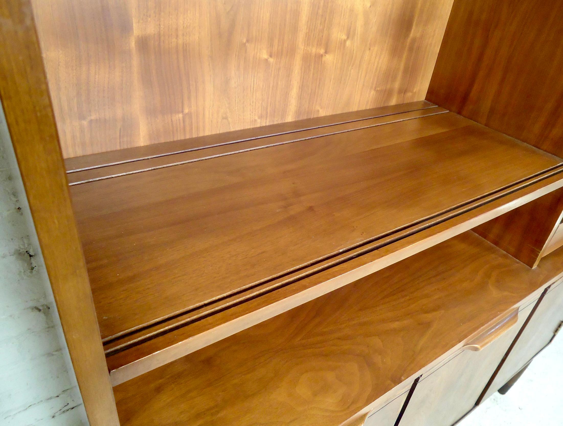 Mid-Century Modern Wall Unit For Sale 3