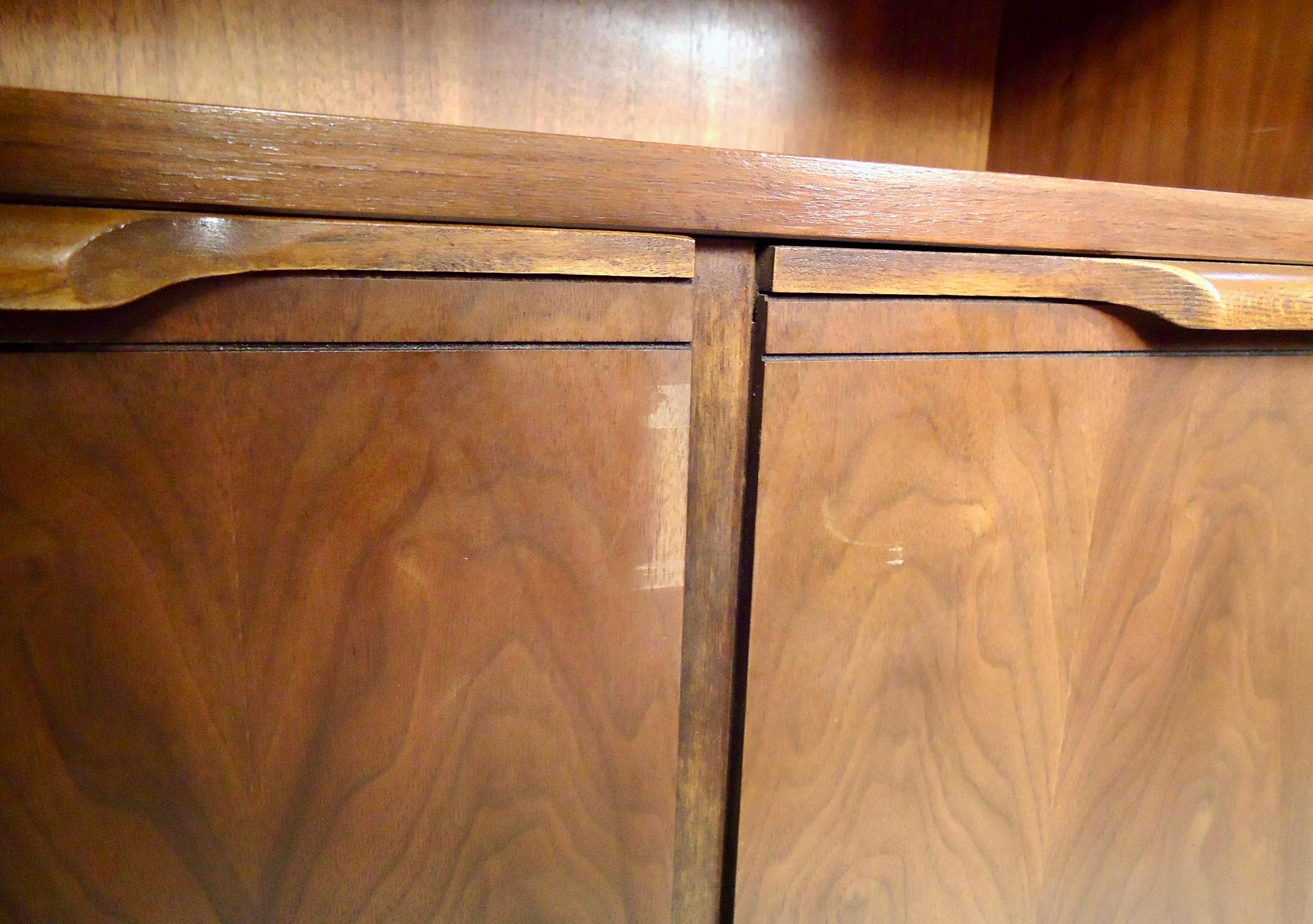 Mid-Century Modern Wall Unit For Sale 4
