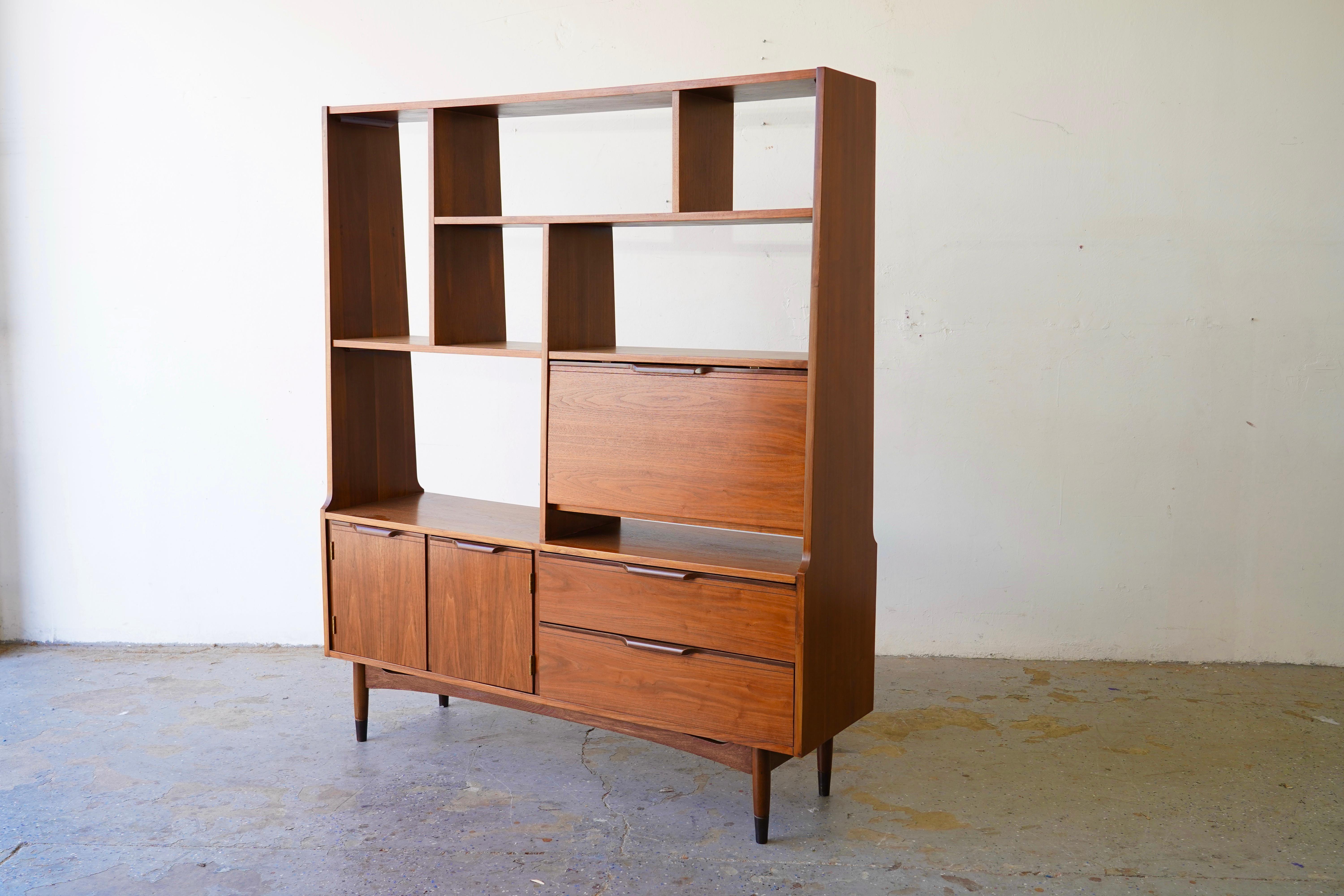 Mid-Century Modern Wall Unit / Hutch / Room Divider / Bar 4