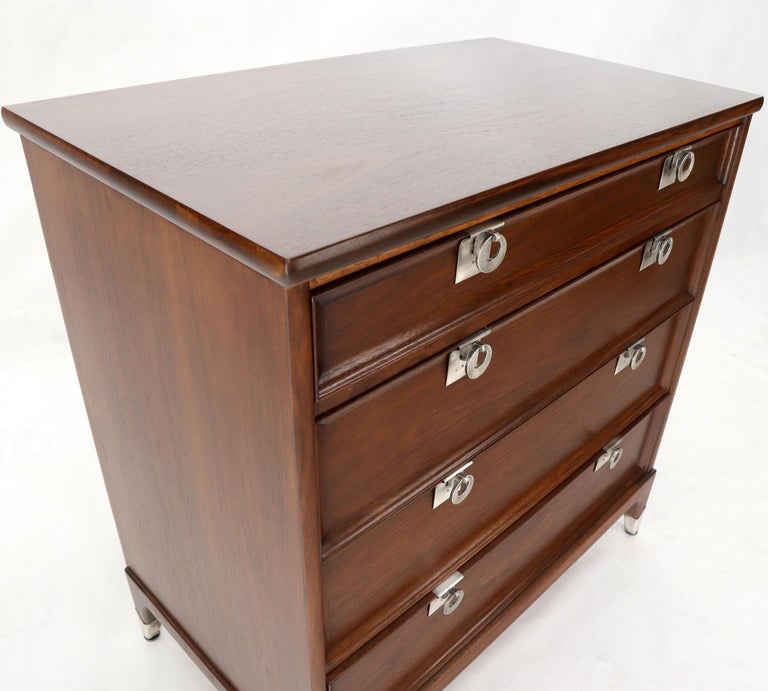MidCentury Modern Walnut 4 Drawers Bachelor Chest For Sale at 1stDibs