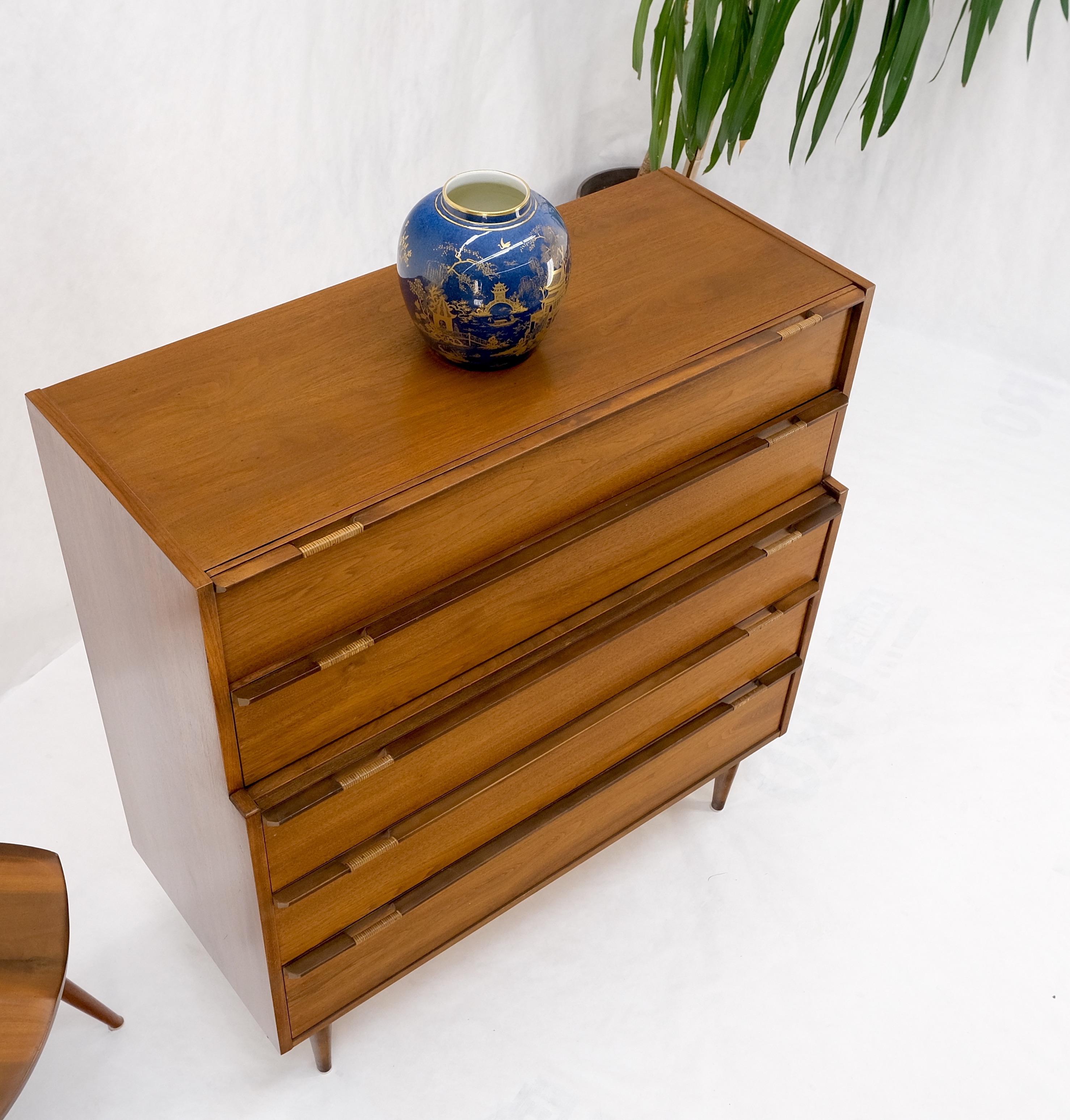 Mid-Century Modern Walnut 5 Drawers High Chest Dresser MINT! For Sale 5