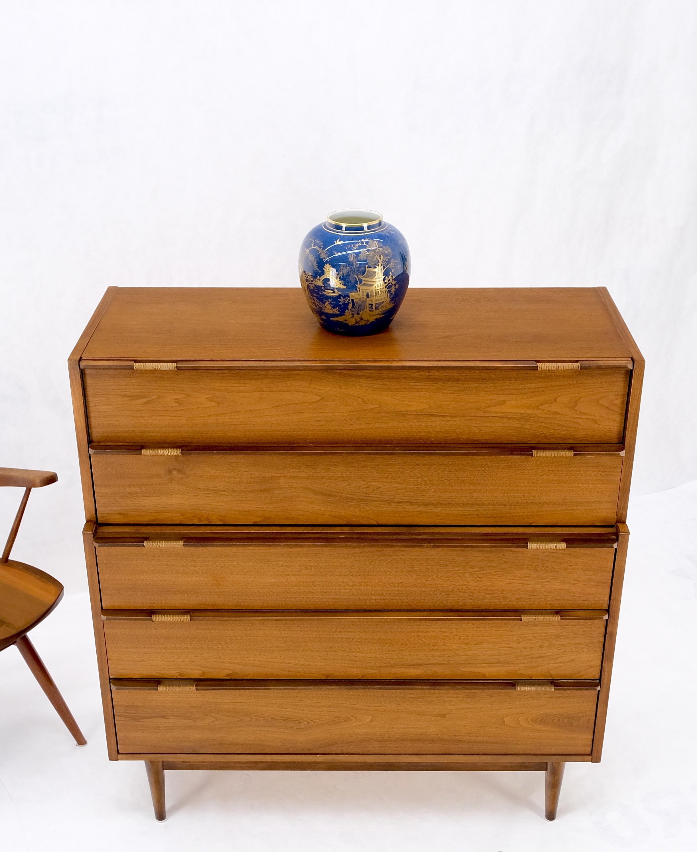Mid-Century Modern Walnut 5 Drawers High Chest Dresser MINT! For Sale 7