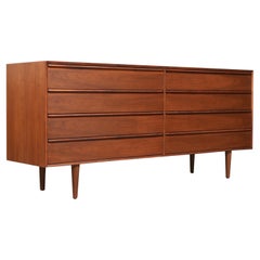 Moderne Mid-Century-Kommode mit 8 Schubladen aus Nussbaumholz von Westnofa