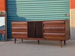 Mid Century Modern Walnut 9 Drawer Lowboy 'First Edition' Dresser by Lane, C1960