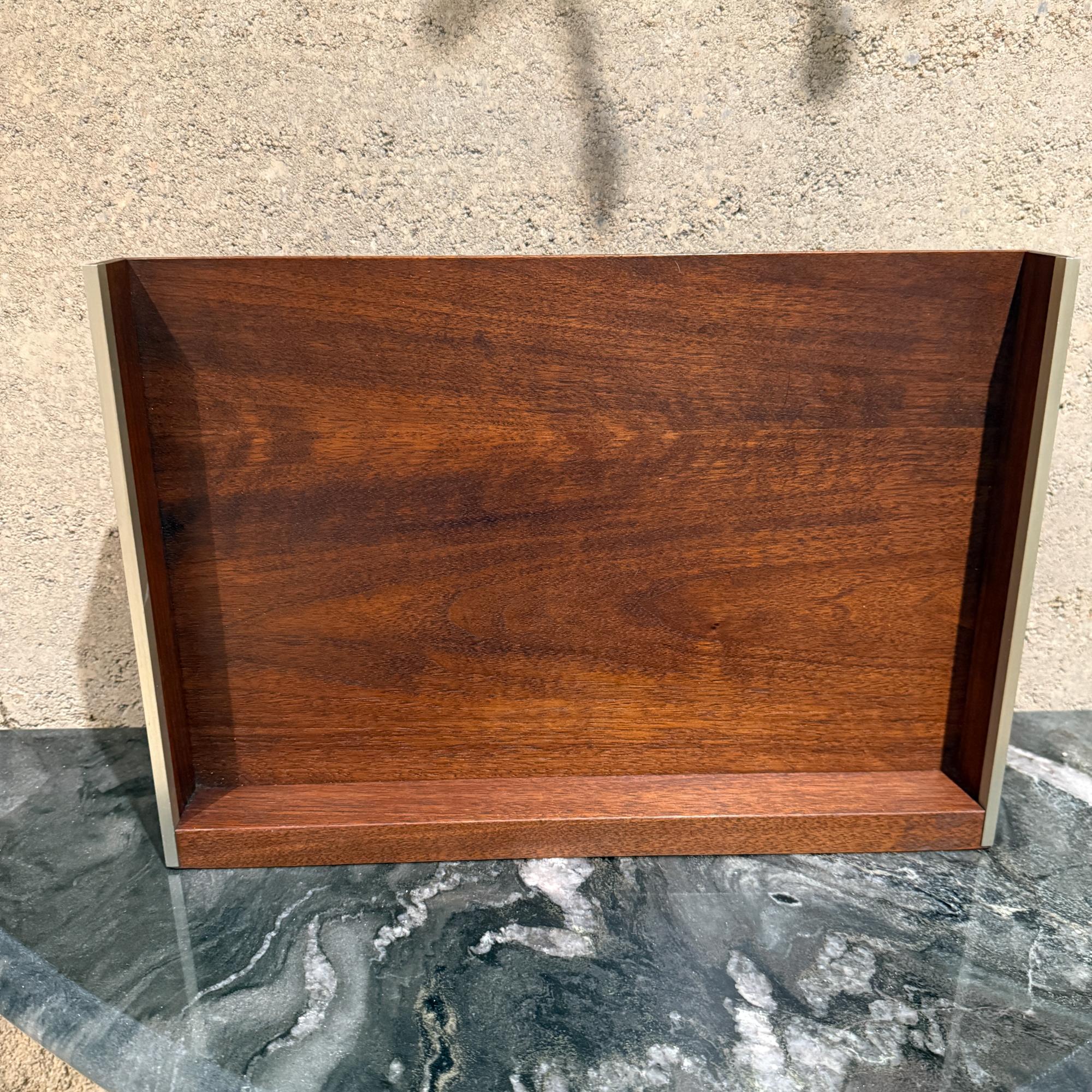 Mid-Century Modern Walnut & Aluminum Letter Tray Desk Accessory Qualiton For Sale 9