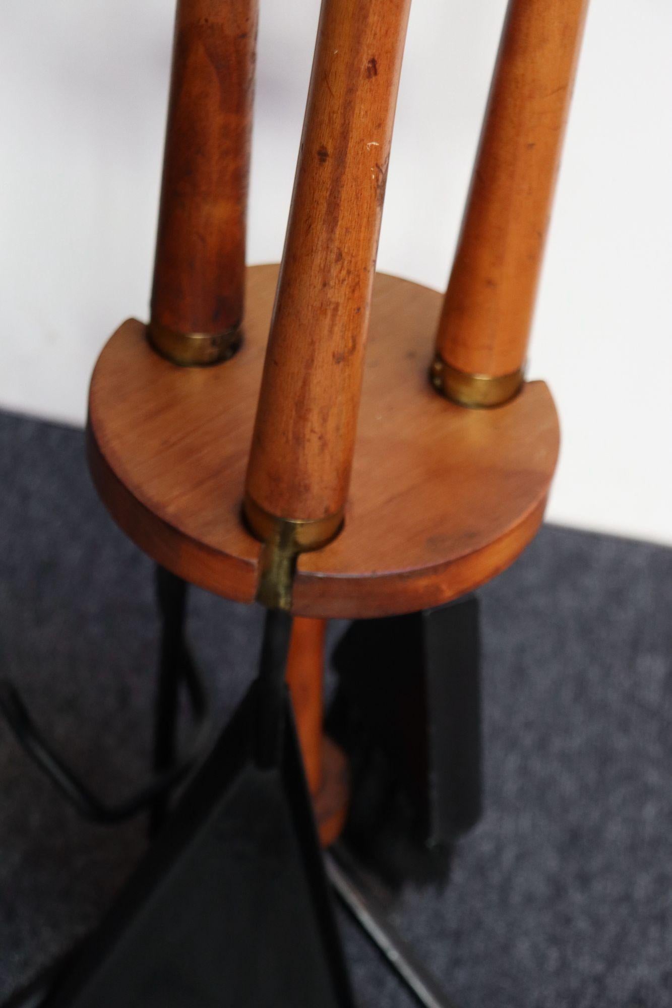 Mid-Century Modern Walnut and Brass Fireplace Tool Set in the Manner of Umanoff For Sale 6