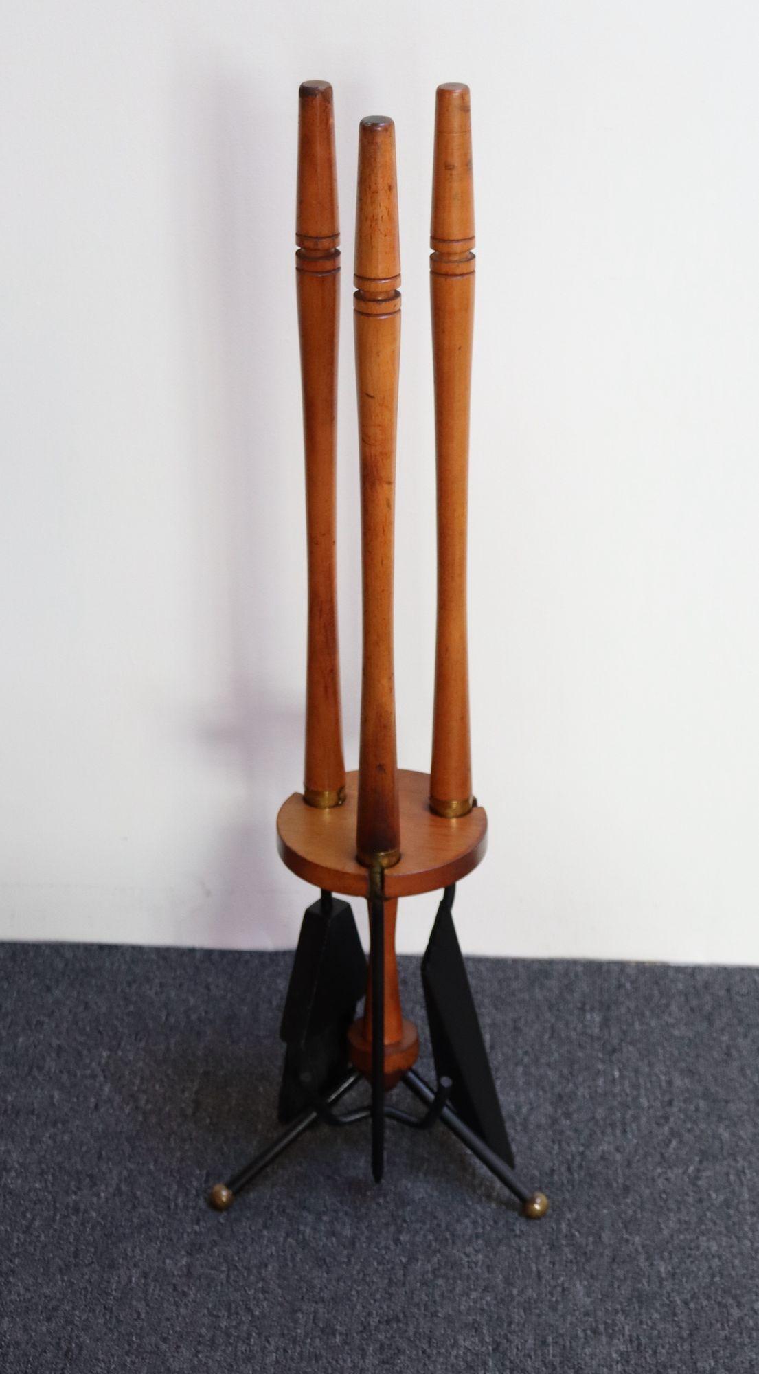 American Mid-Century Modern Walnut and Brass Fireplace Tool Set in the Manner of Umanoff For Sale