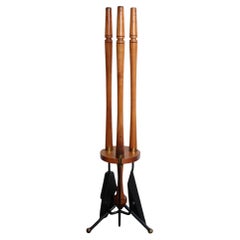 Set d'outils de cheminée en noyer et laiton à la manière d'Umanoff, The Moderns Moderns