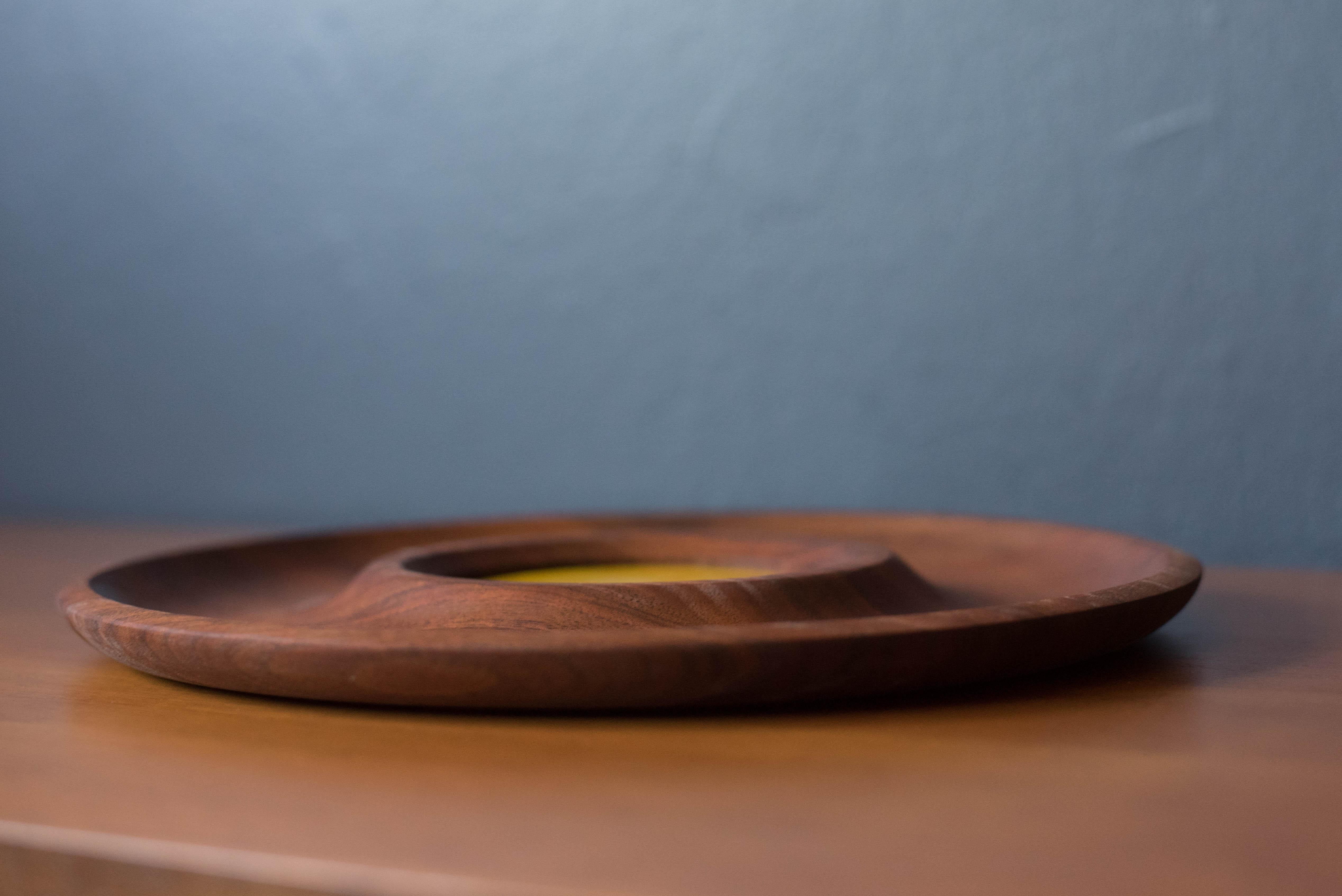 Mid-Century Modern Walnut and Ceramic Serving Bowl Platter 2