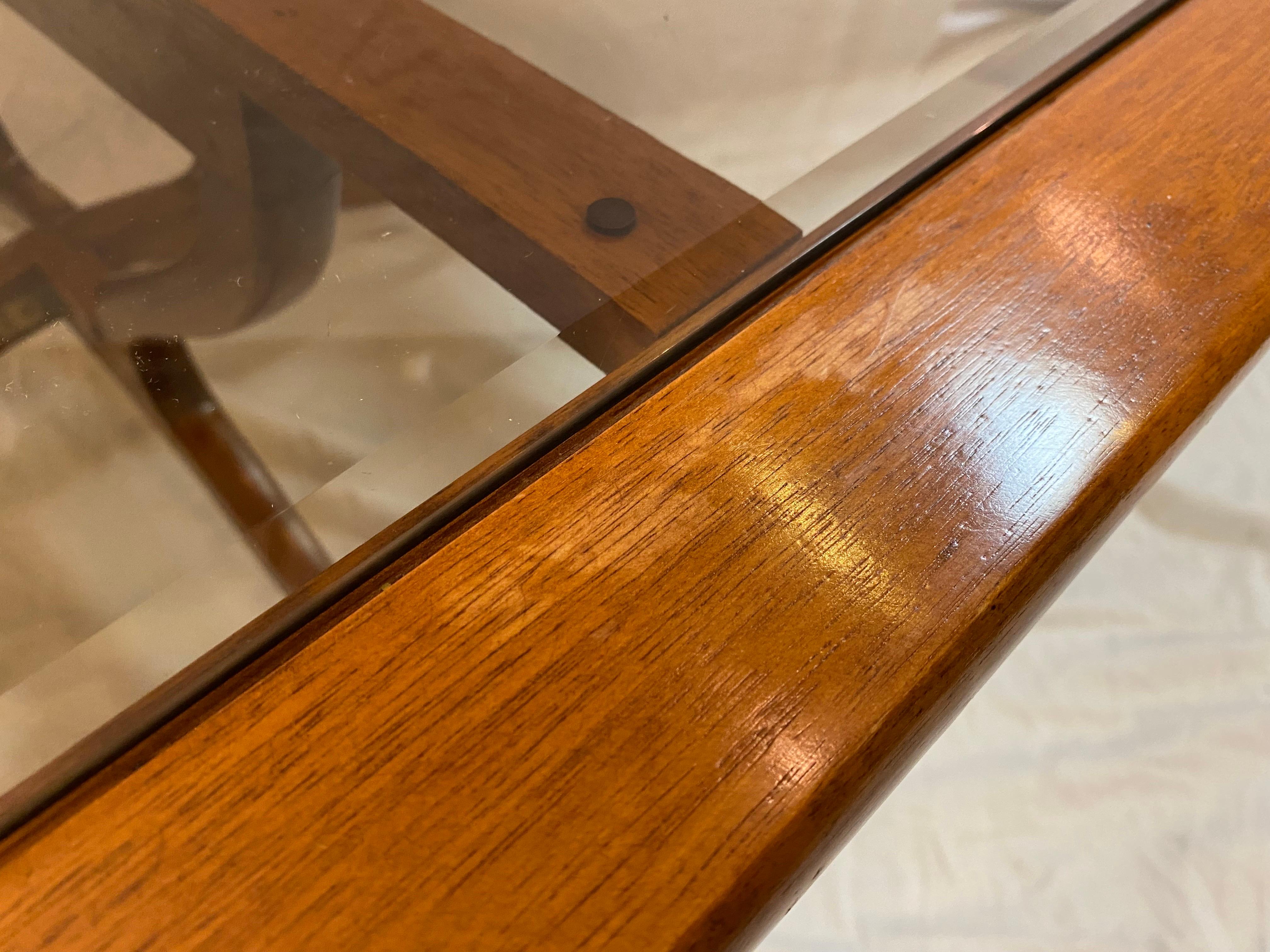 Mid-Century Modern Walnut and Smoked Glass Coffee Table For Sale 5