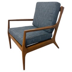 Sedia a bracci in noce moderna del metà del secolo