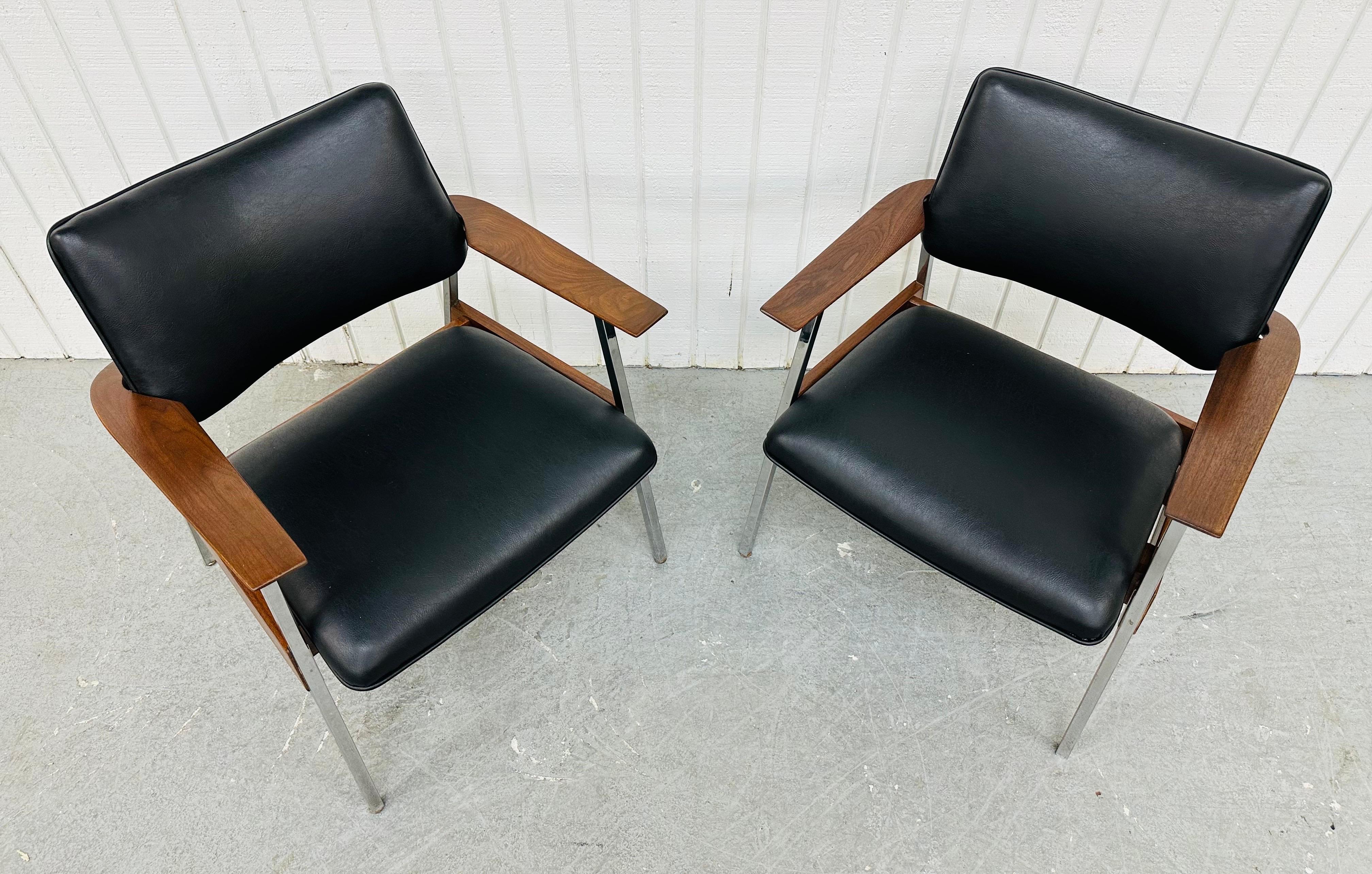 20th Century Mid-Century Modern Walnut Arm Chairs - Set of 2