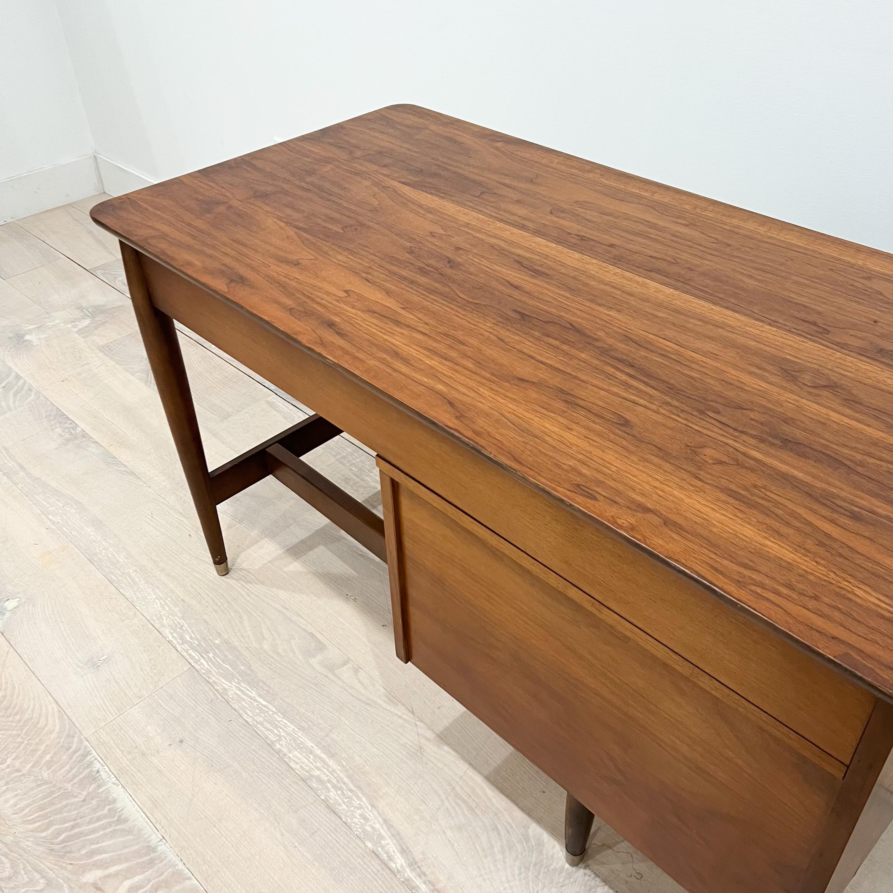 Mid Century Modern Walnut Asymmetrical Desk by “Mainline” for Hooker  14