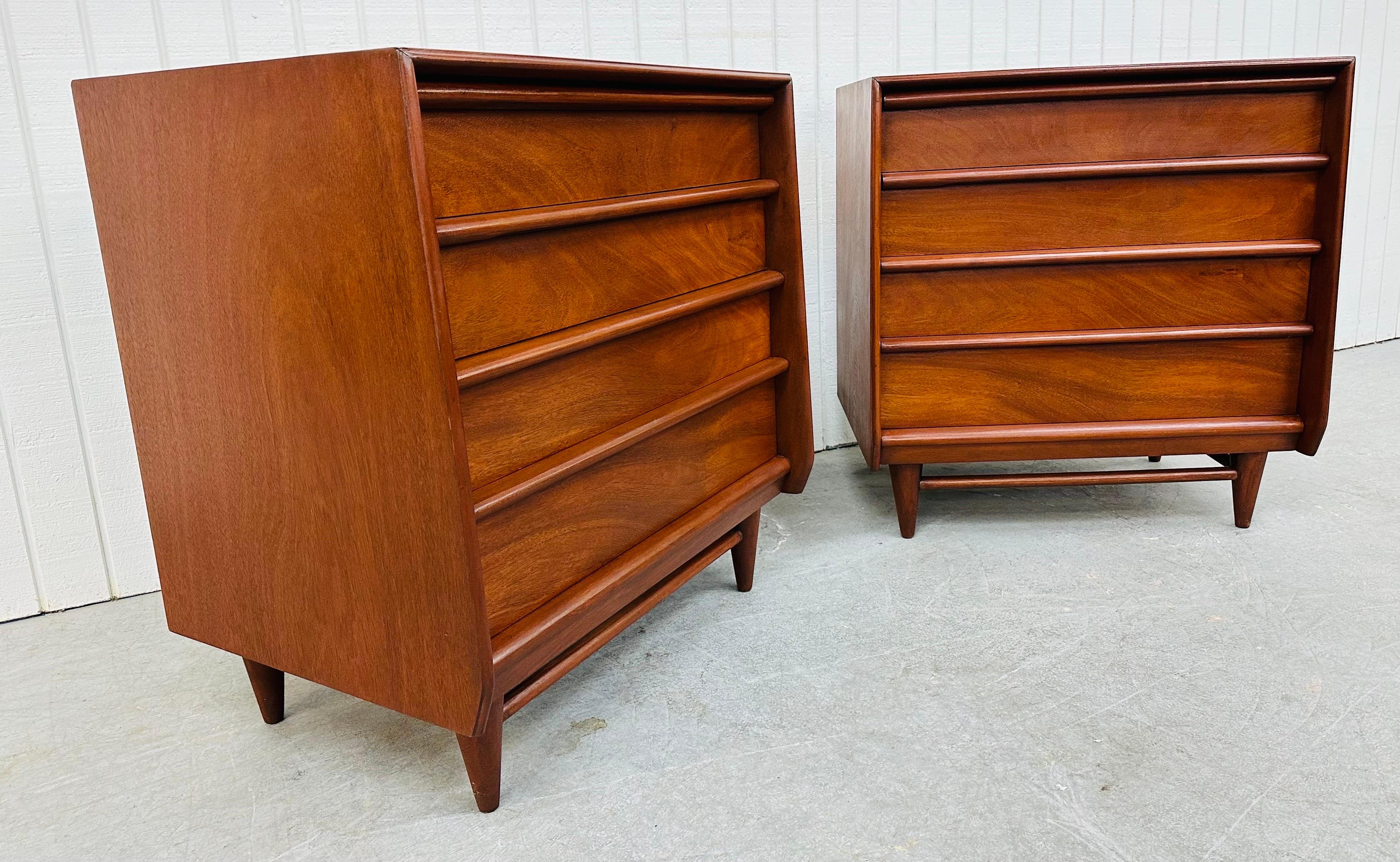 This listing is for a pair of Mid-Century Modern Walnut Bachelor Chests. Featuring a straight line design, wooden drawer pulls, three drawers for storage, and a beautiful walnut finish. This is an exceptional combination of quality and design!