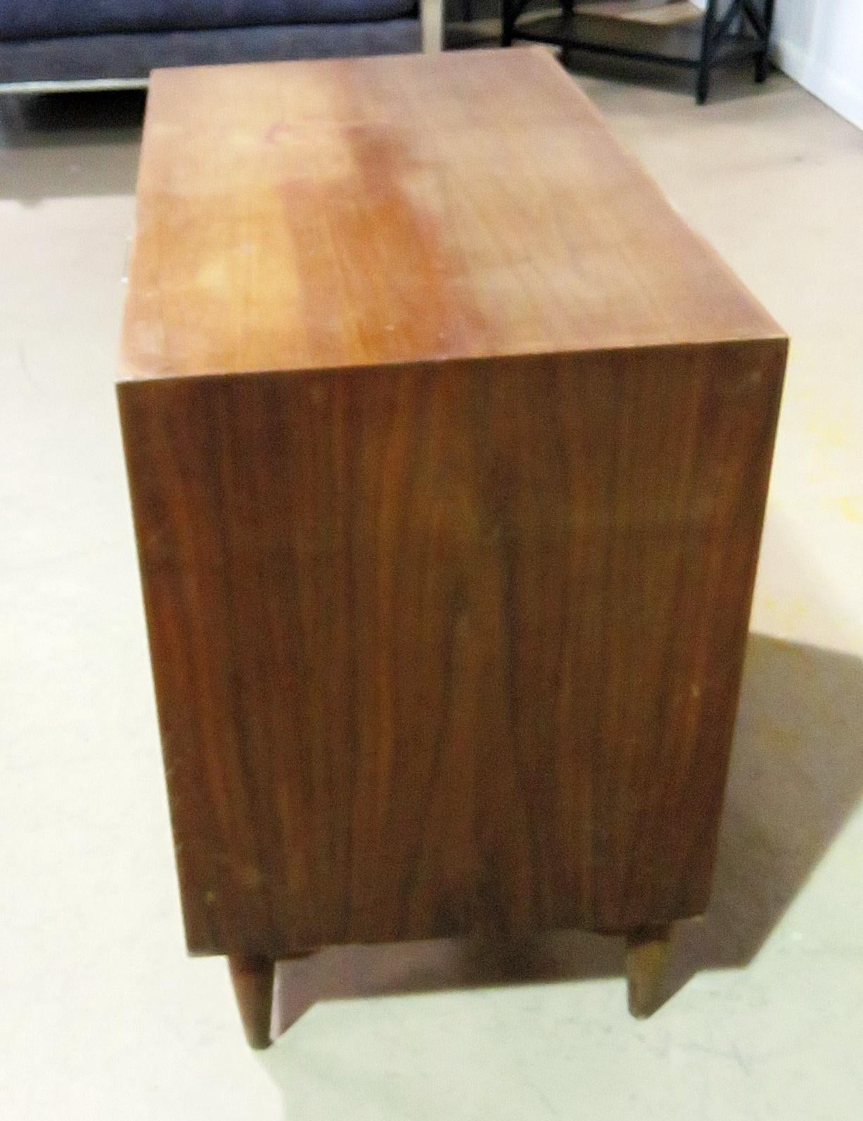 20th Century Mid-Century Modern Walnut Bachelor's Chest