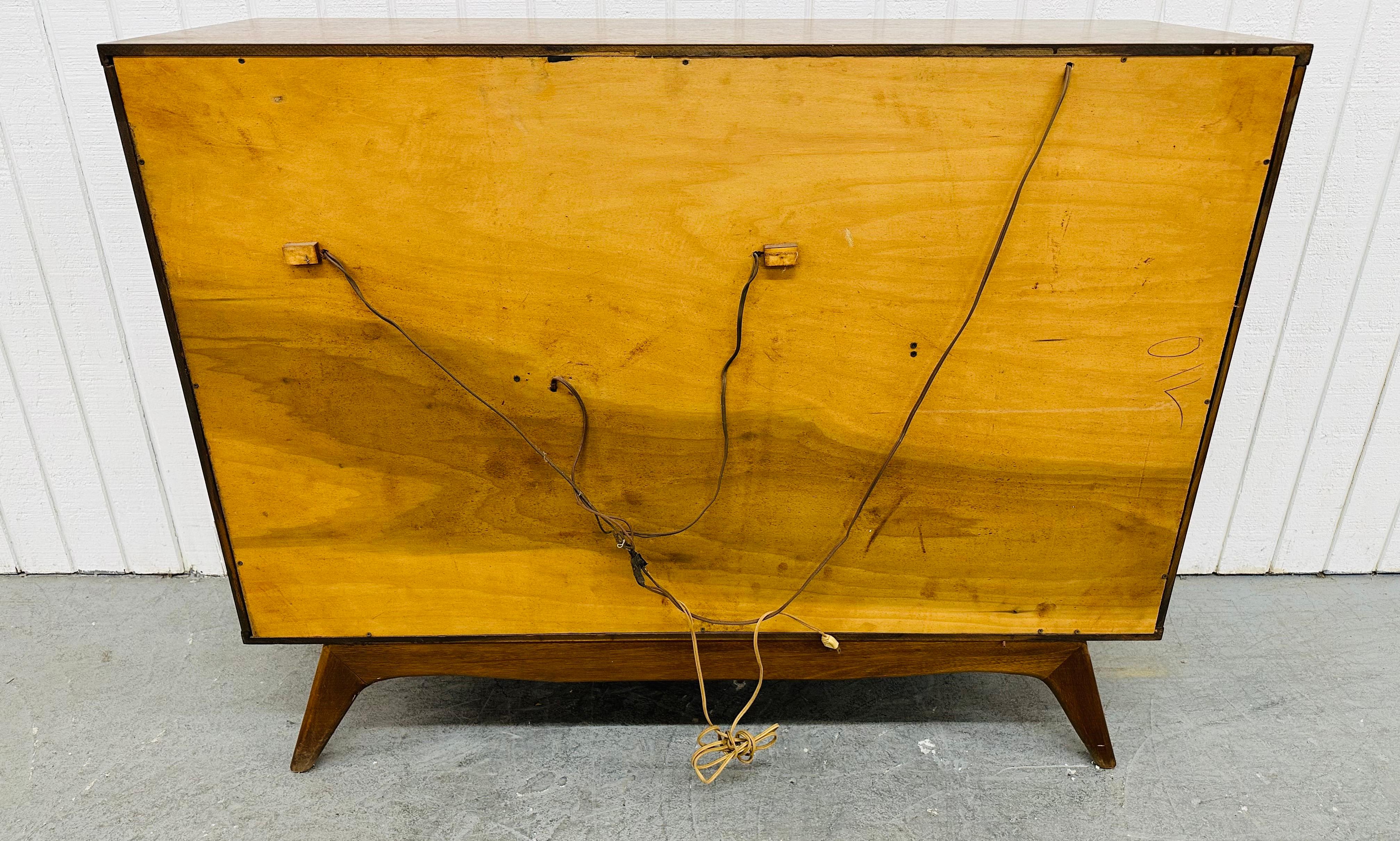 Mid-Century Modern Walnut Bar Cabinet 5