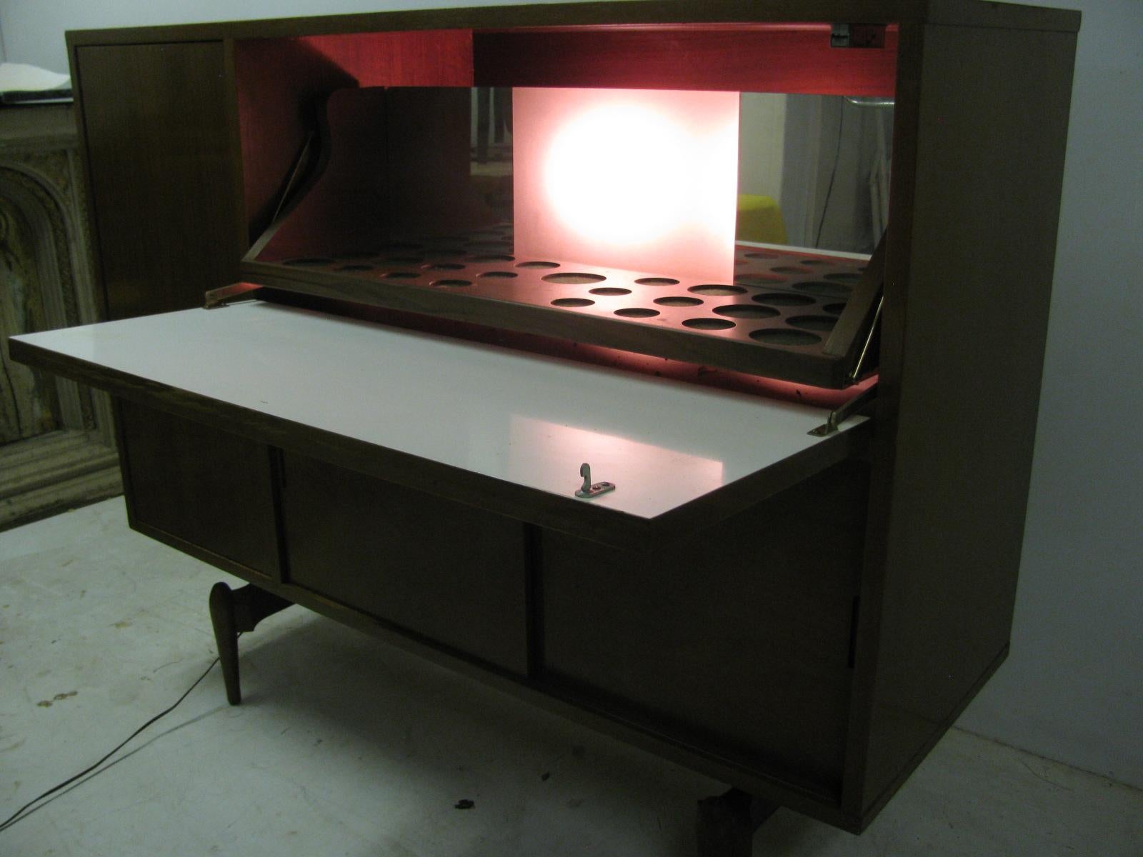 American Mid-Century Modern Walnut Lighted Bar Cabinet