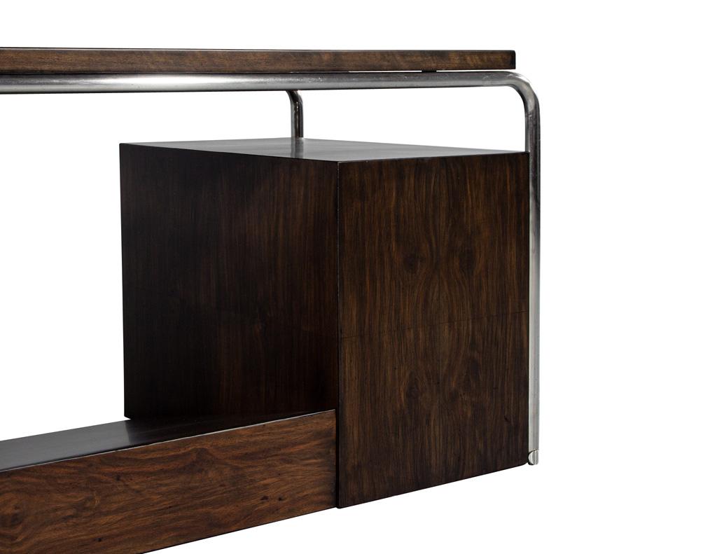 Scrivania moderna di metà secolo in noce Bauhaus in vendita 10