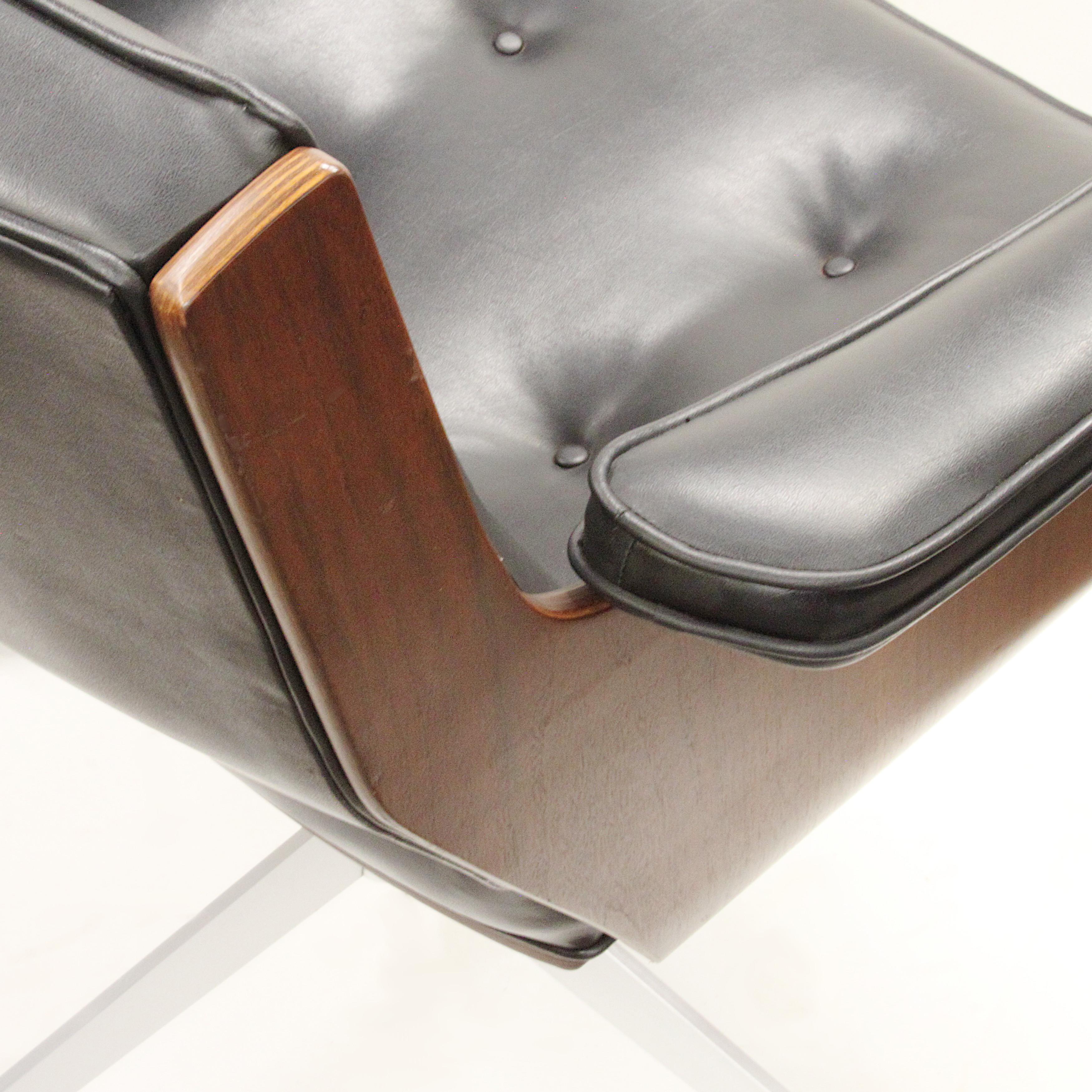 Aluminum Mid Century Modern Walnut & Black Vinyl Executive Swivel Desk Chairs by Thonet For Sale