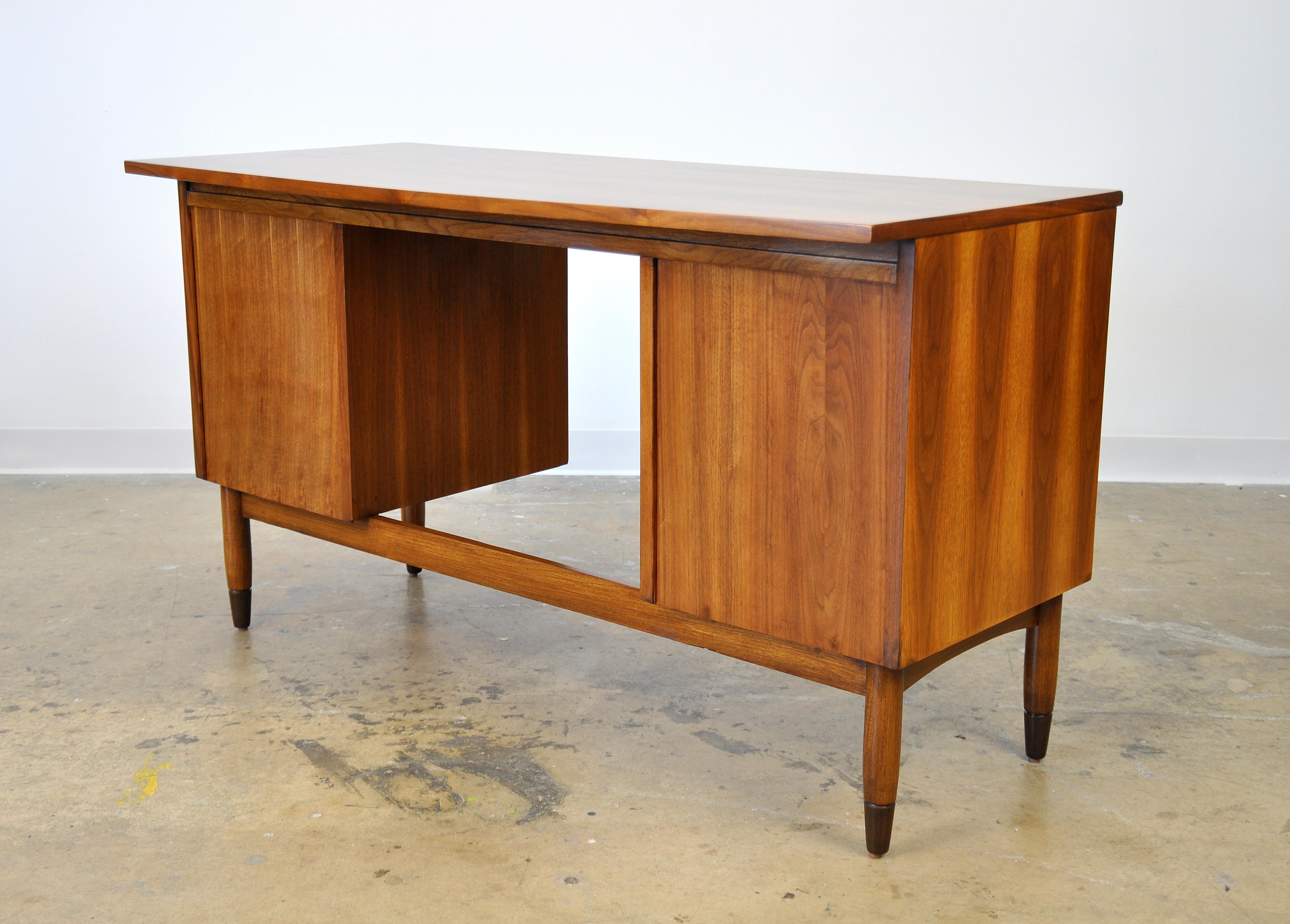 Mid-Century Modern Walnut Desk 6