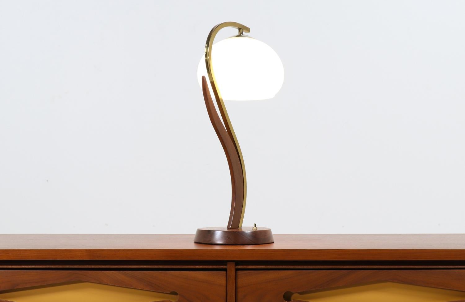 American Mid-Century Modern Walnut & Brass Accent Table Lamp