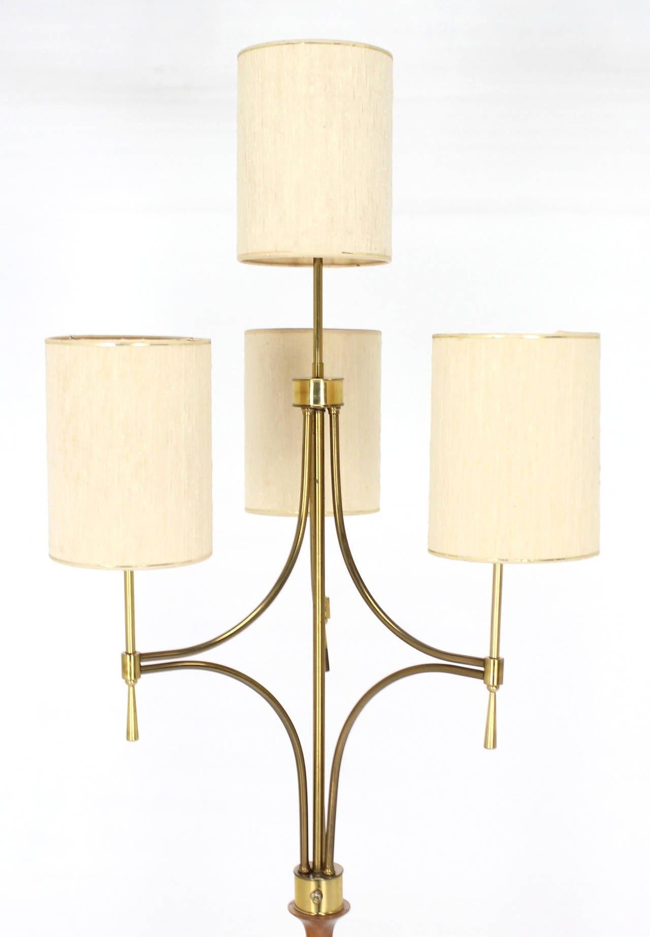 Mid Century Modern Walnut Brass Floor Lamp Round Marble Top Side Table Torchere  In Good Condition For Sale In Rockaway, NJ