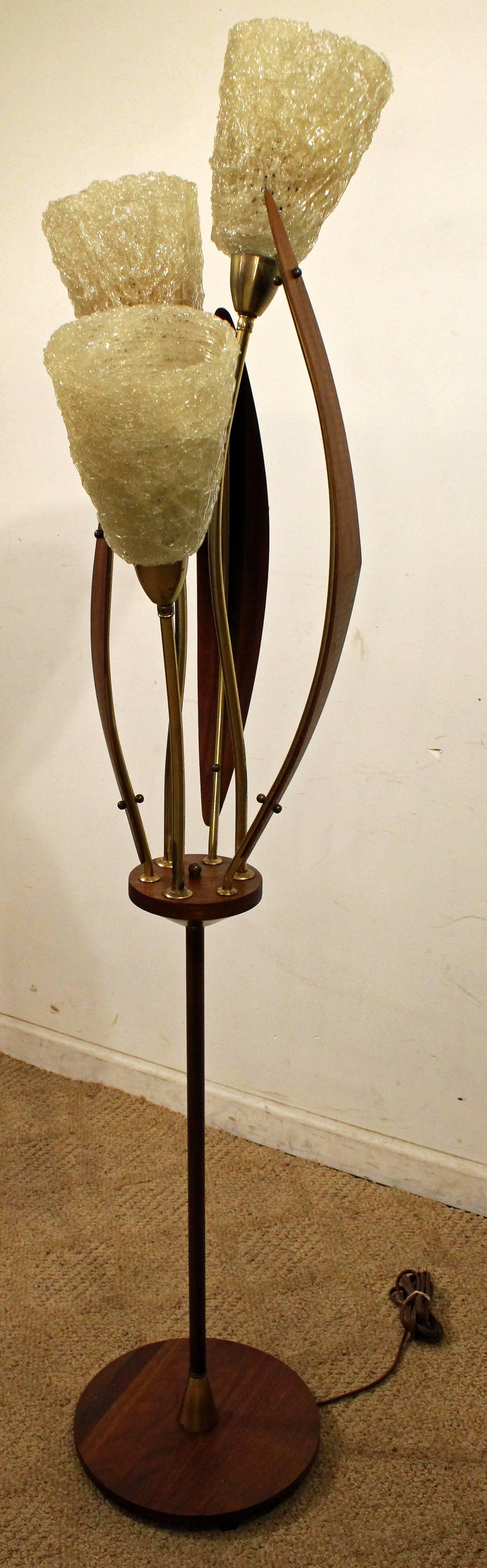 Unknown Mid-Century Modern Walnut Brass Spaghetti Three-Way Floor Lamp
