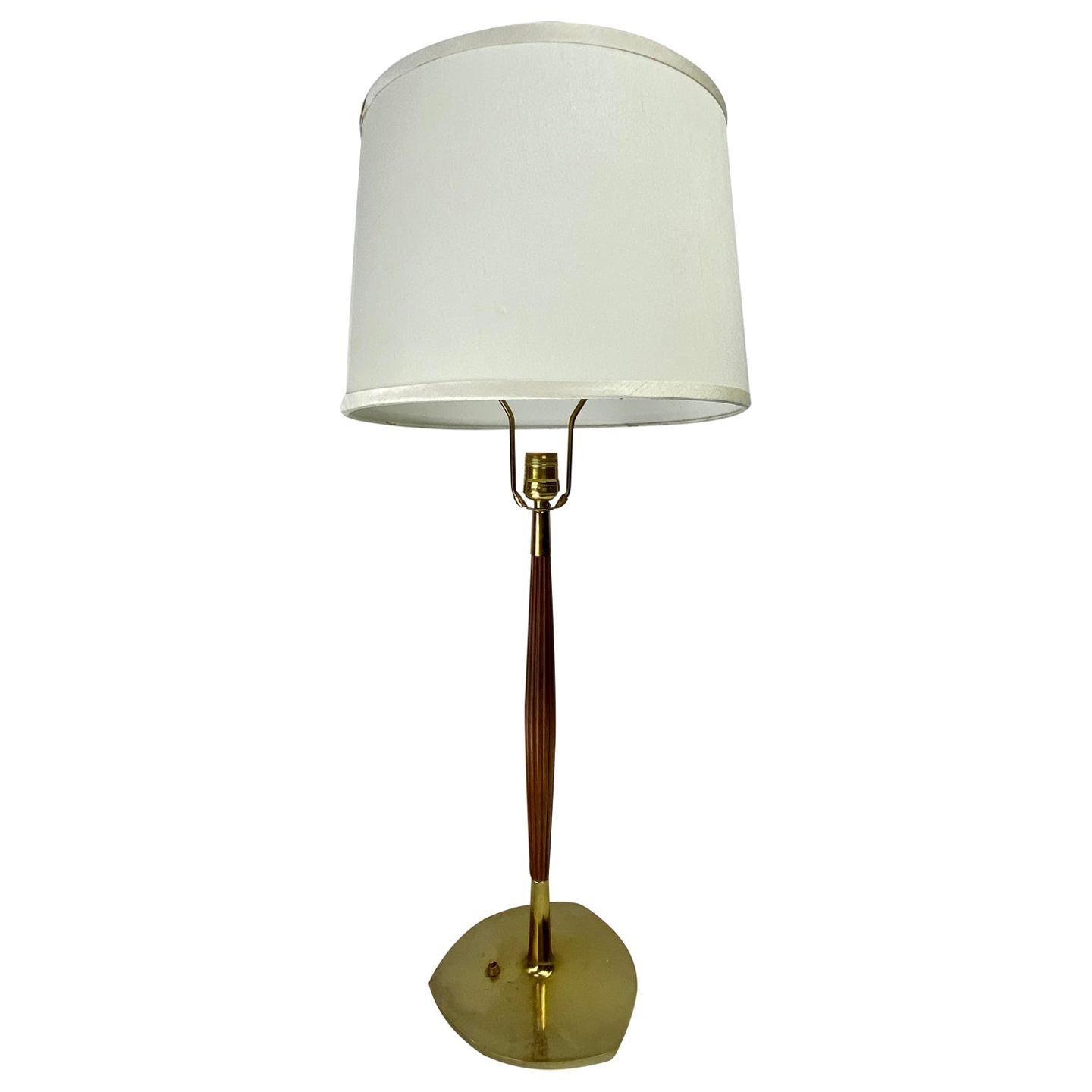 Mid-Century Modern Walnut & Brass Table Lamp W/ Shade Attributed to Thurston For Sale