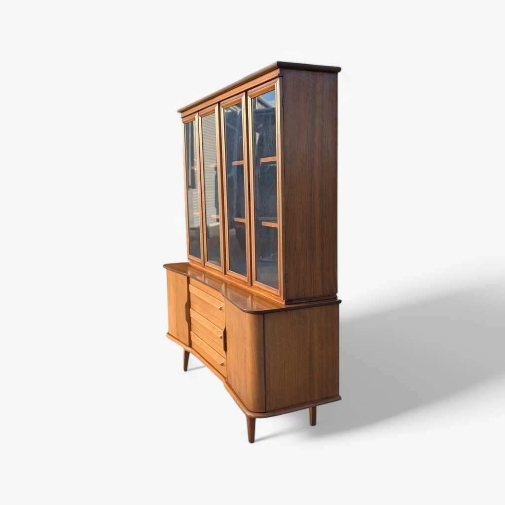 Mid-Century Modern Walnut Buffet and Hutch by Young Manufacturing Co., 1960s in vendita 8