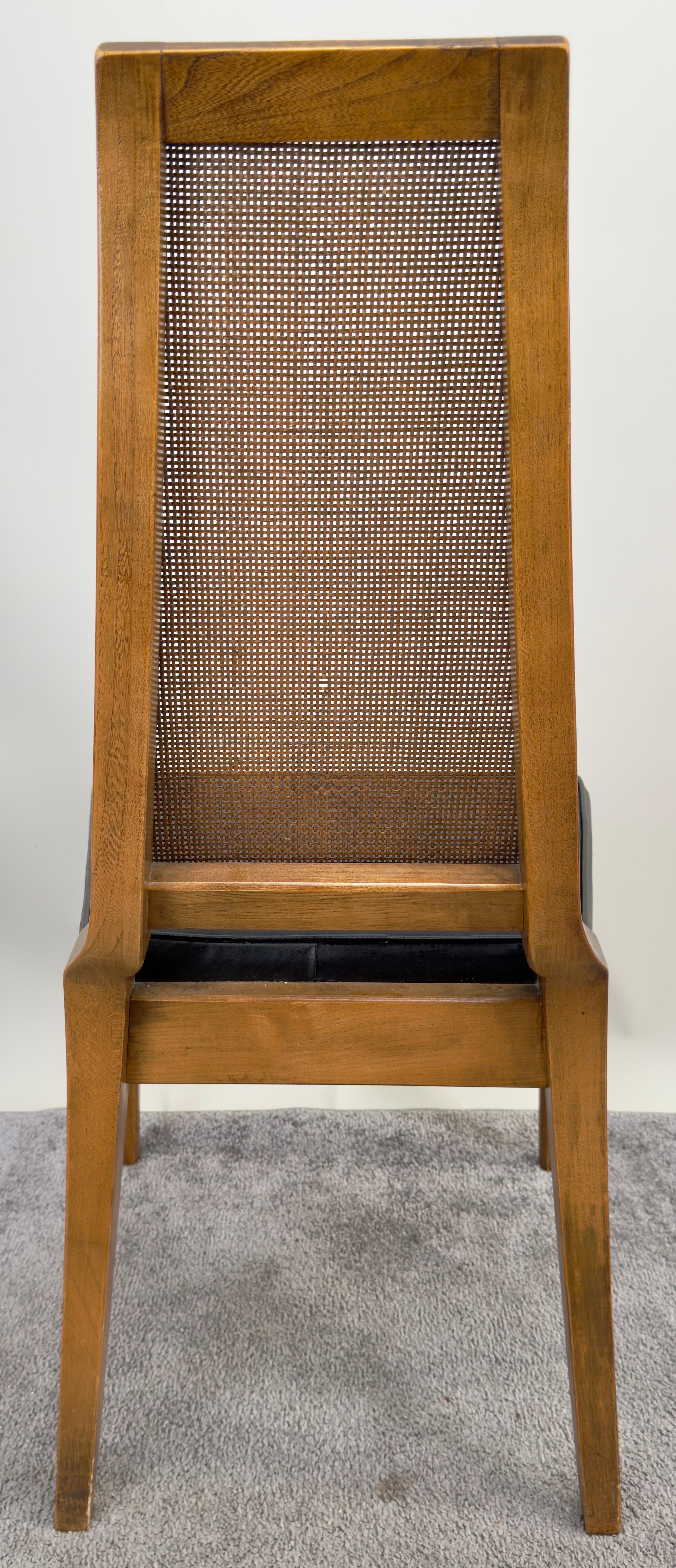 Chaise de salle à manger en noyer et cannage de style moderne du milieu du siècle par American of Martinsville, 6 pièces en vente 7