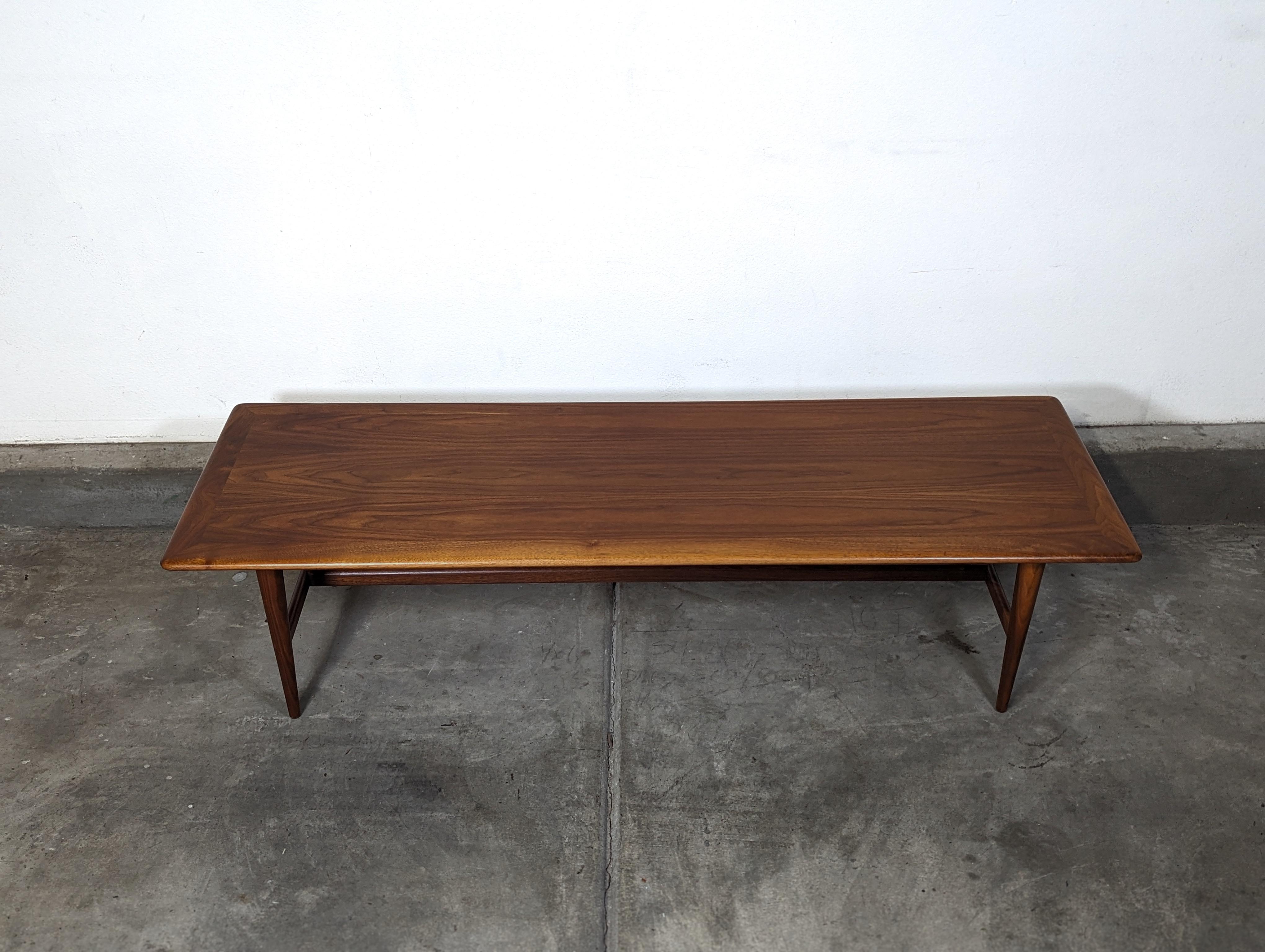 Mid-20th Century Mid Century Modern Walnut Coffee Table By Lane, c1960s