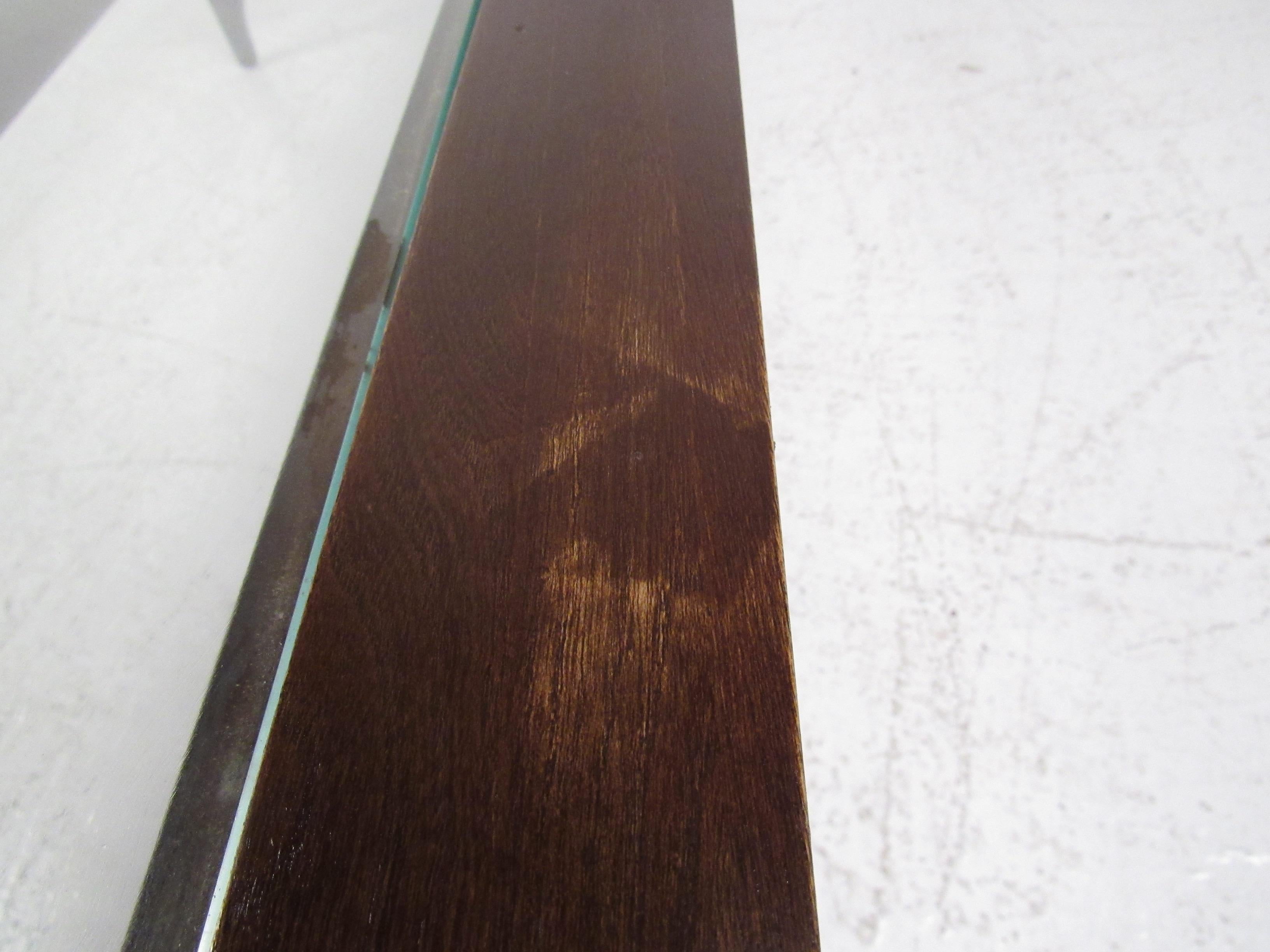 Mid-Century Modern Walnut Coffee Table by Lane For Sale 6