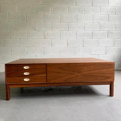 Mid-Century Modern Walnut Coffee Table by Milo Baughman for Arch Gordon