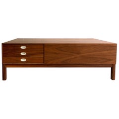 Mid-Century Modern Walnut Coffee Table by Milo Baughman for Arch Gordon