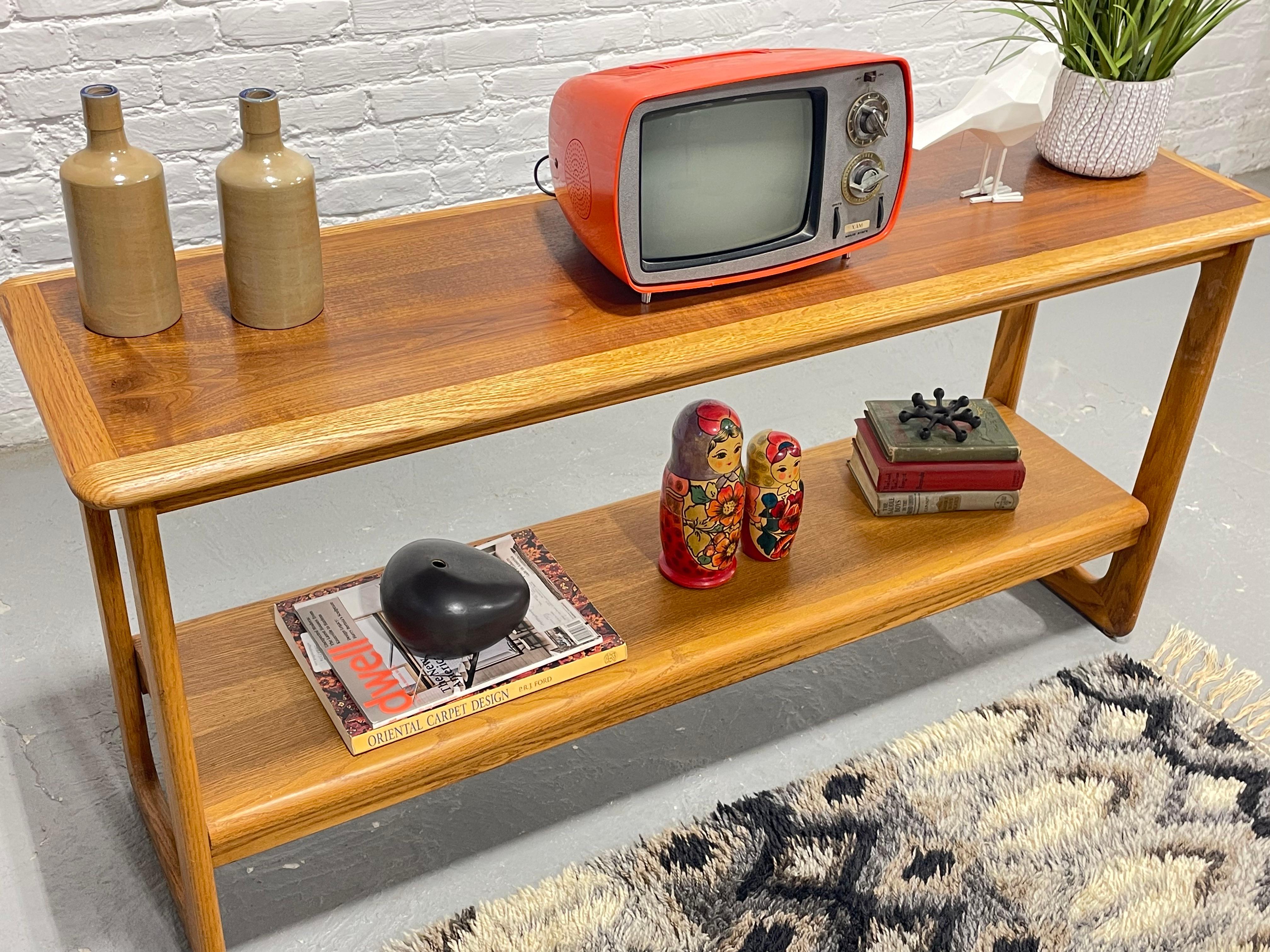 Mid Century MODERN Walnut CONSOLE TABLE by Lane Furniture Co, c. 1960's For Sale 7