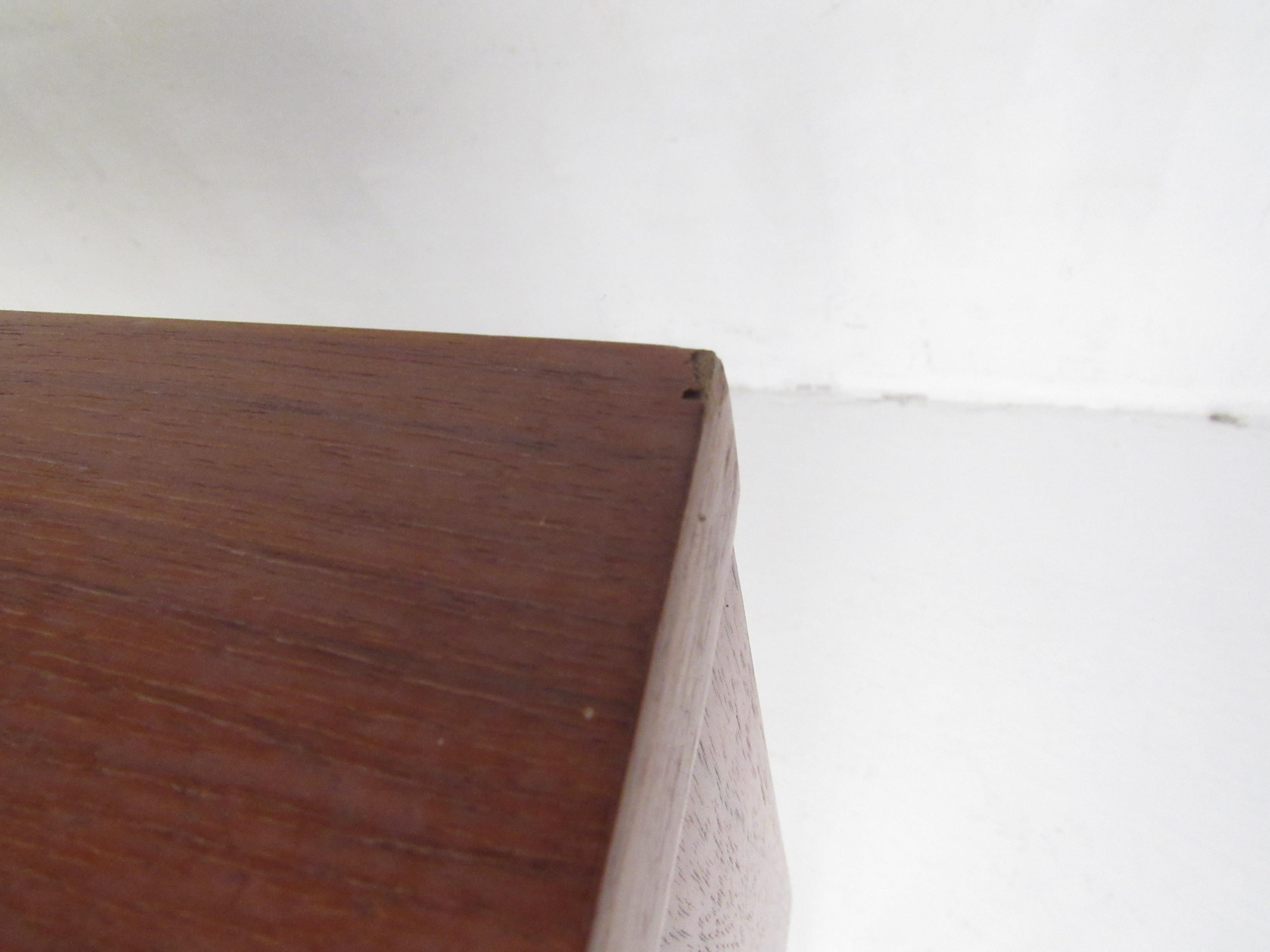 Mid-Century Modern Walnut Console Table or Vanity 8