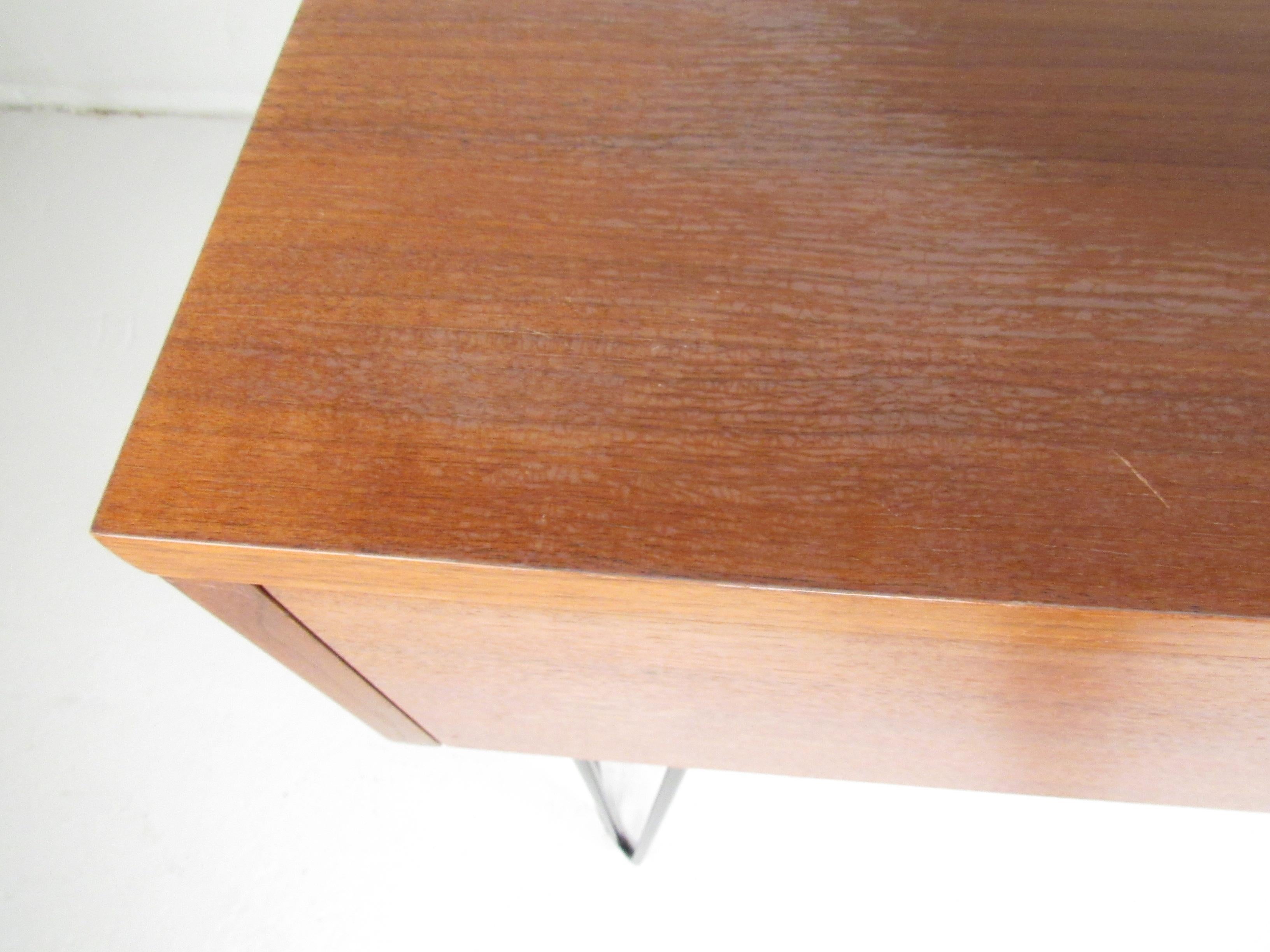 Mid-Century Modern Walnut Console Table or Vanity 10