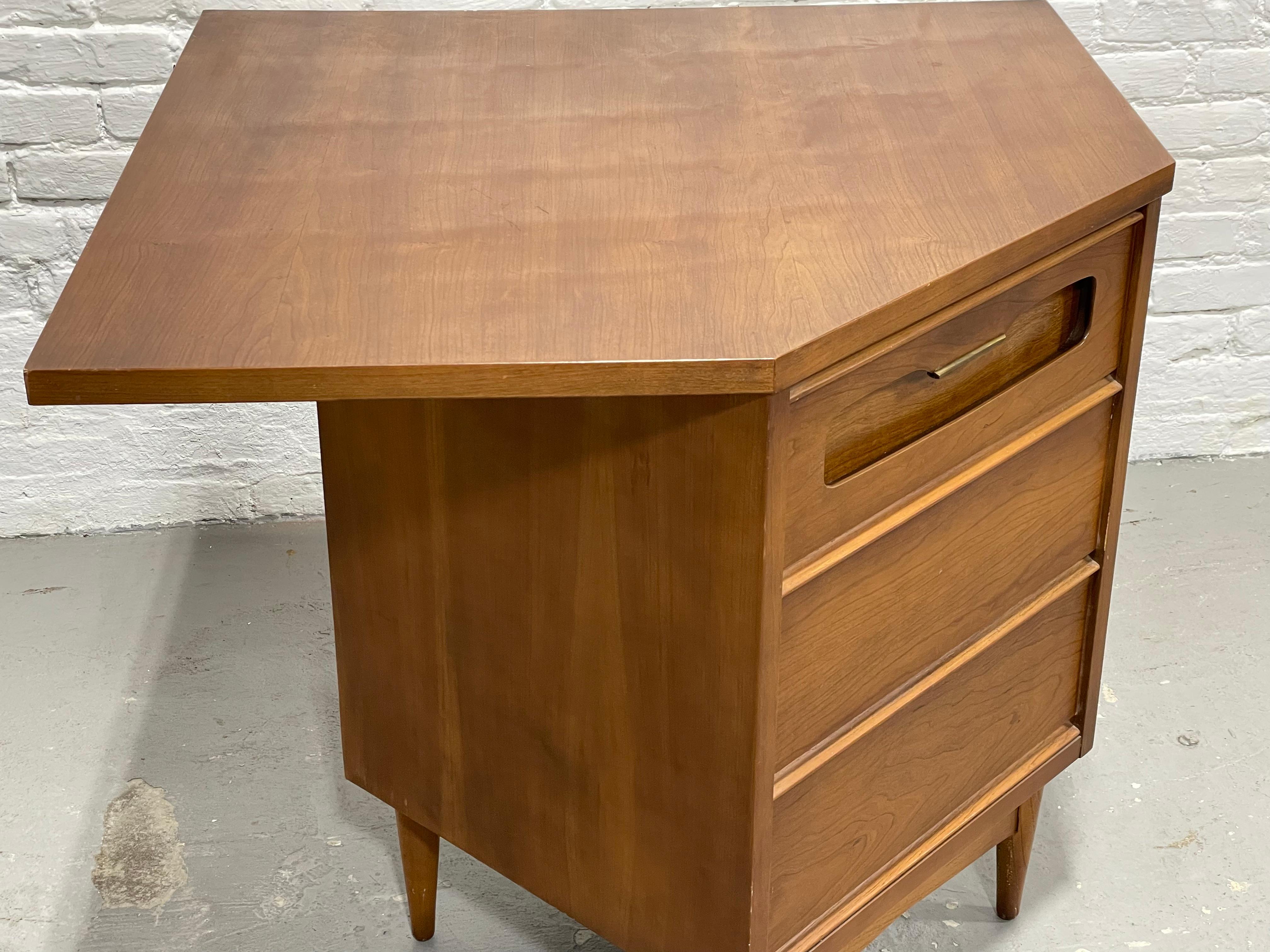Mid-Century Modern Walnut Corner Cabinet / Dresser by Bassett Furniture Co. 3