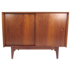 Mid-Century Modern Walnut Credenza Attributed to Arne Vodder