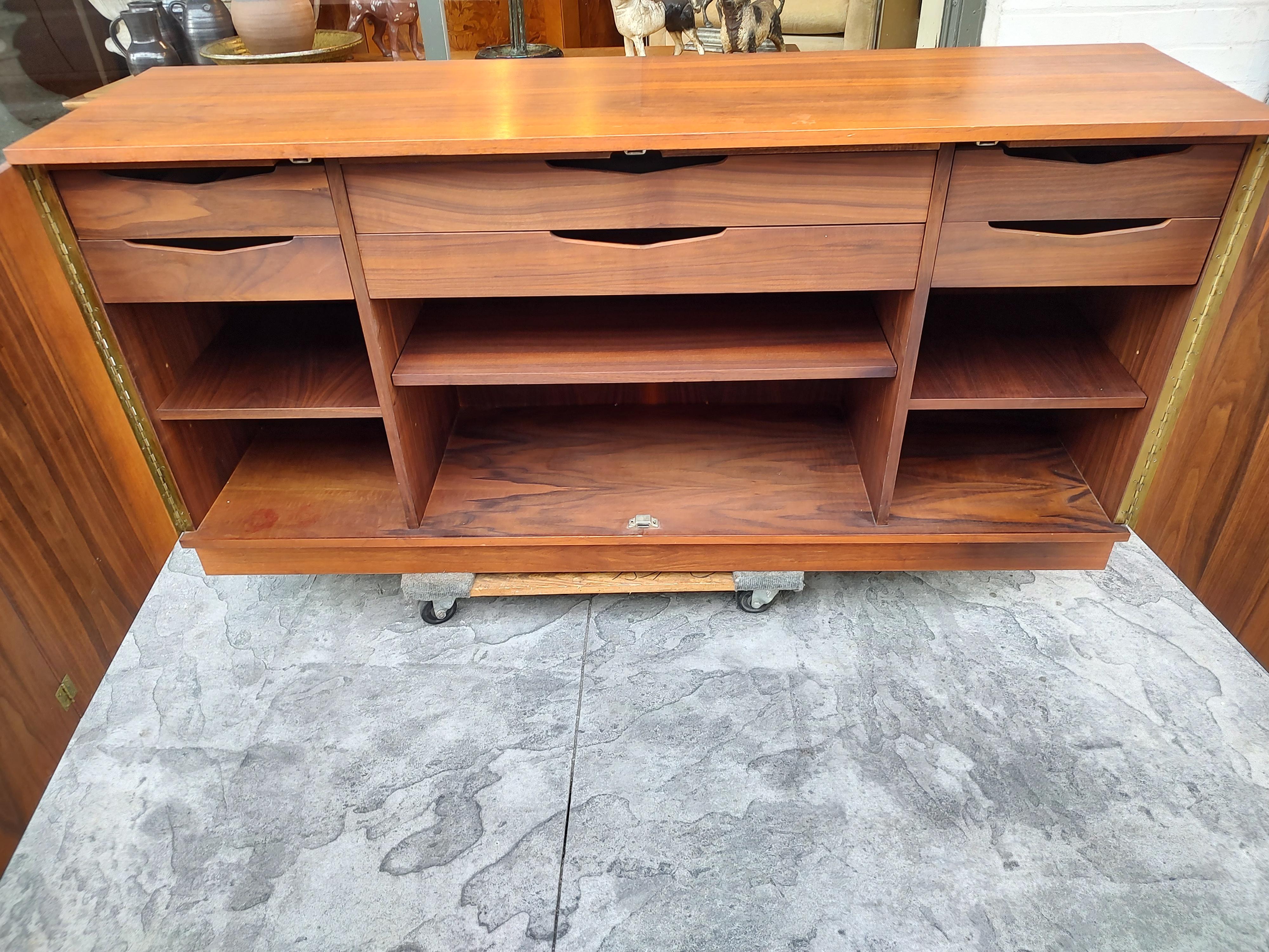 Mid-Century Modern Walnut Credenza Attributed to Founders 8