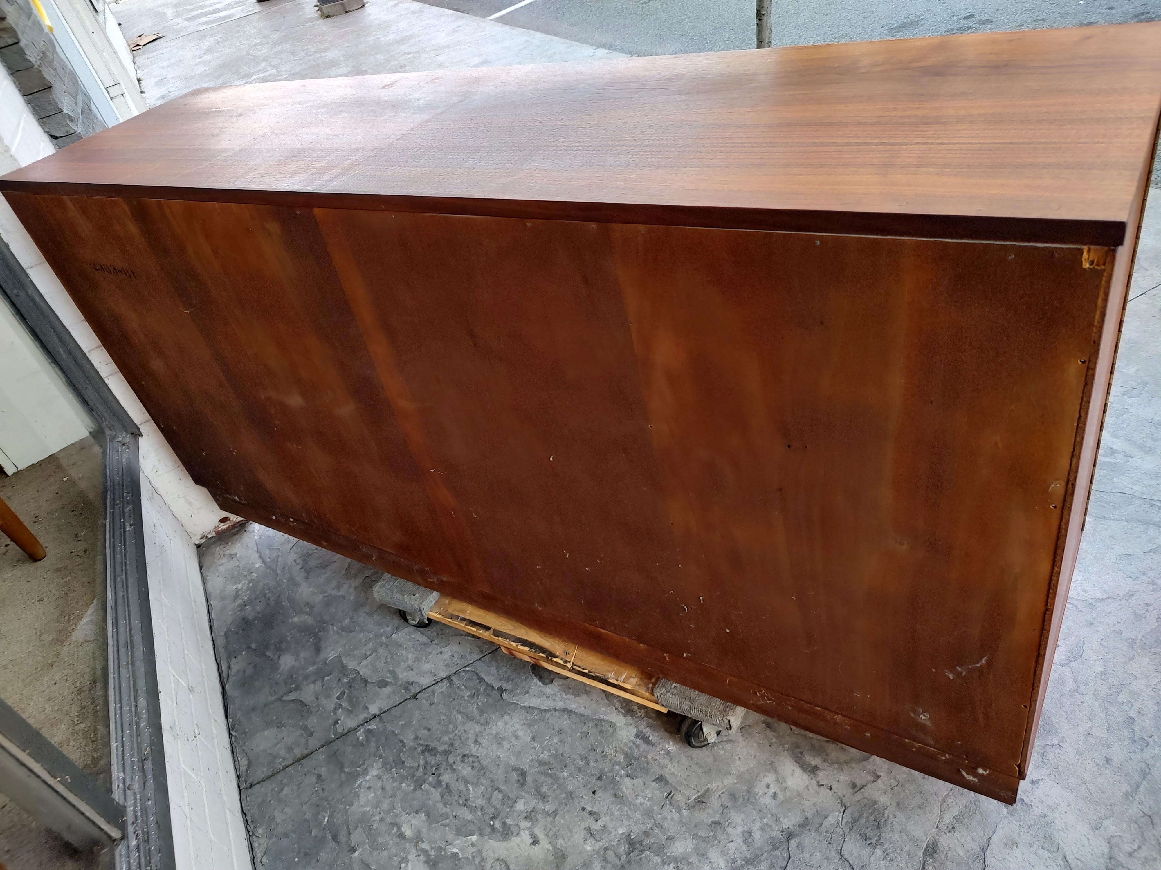 Mid-Century Modern Walnut Credenza Attributed to Founders 3