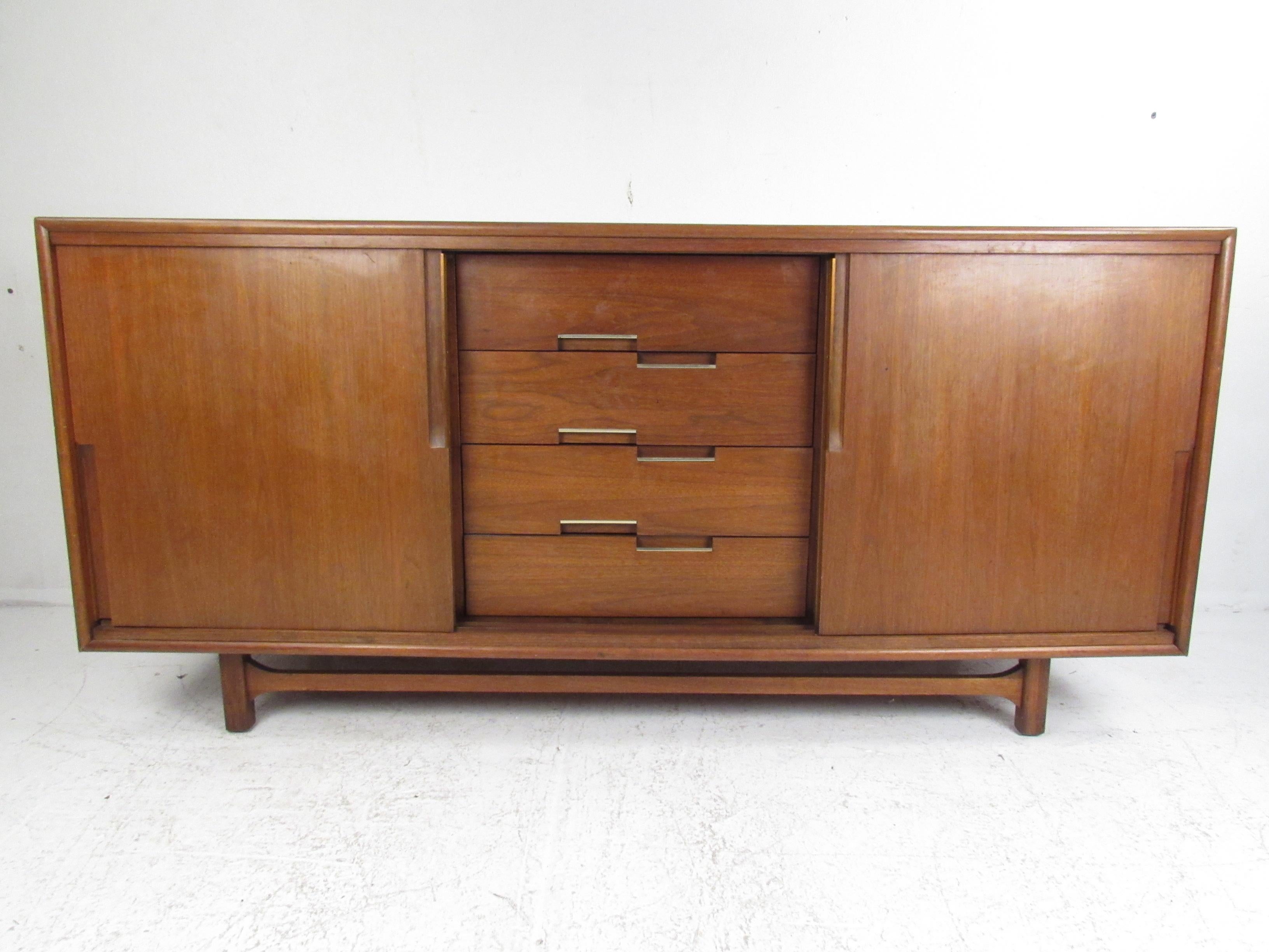cavalier furniture company