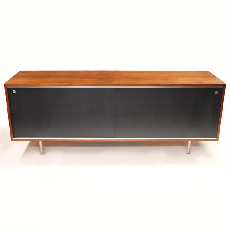 Mid-Century Modern Walnut Credenza by George Nelson for Herman Miller In Good Condition In Lafayette, IN