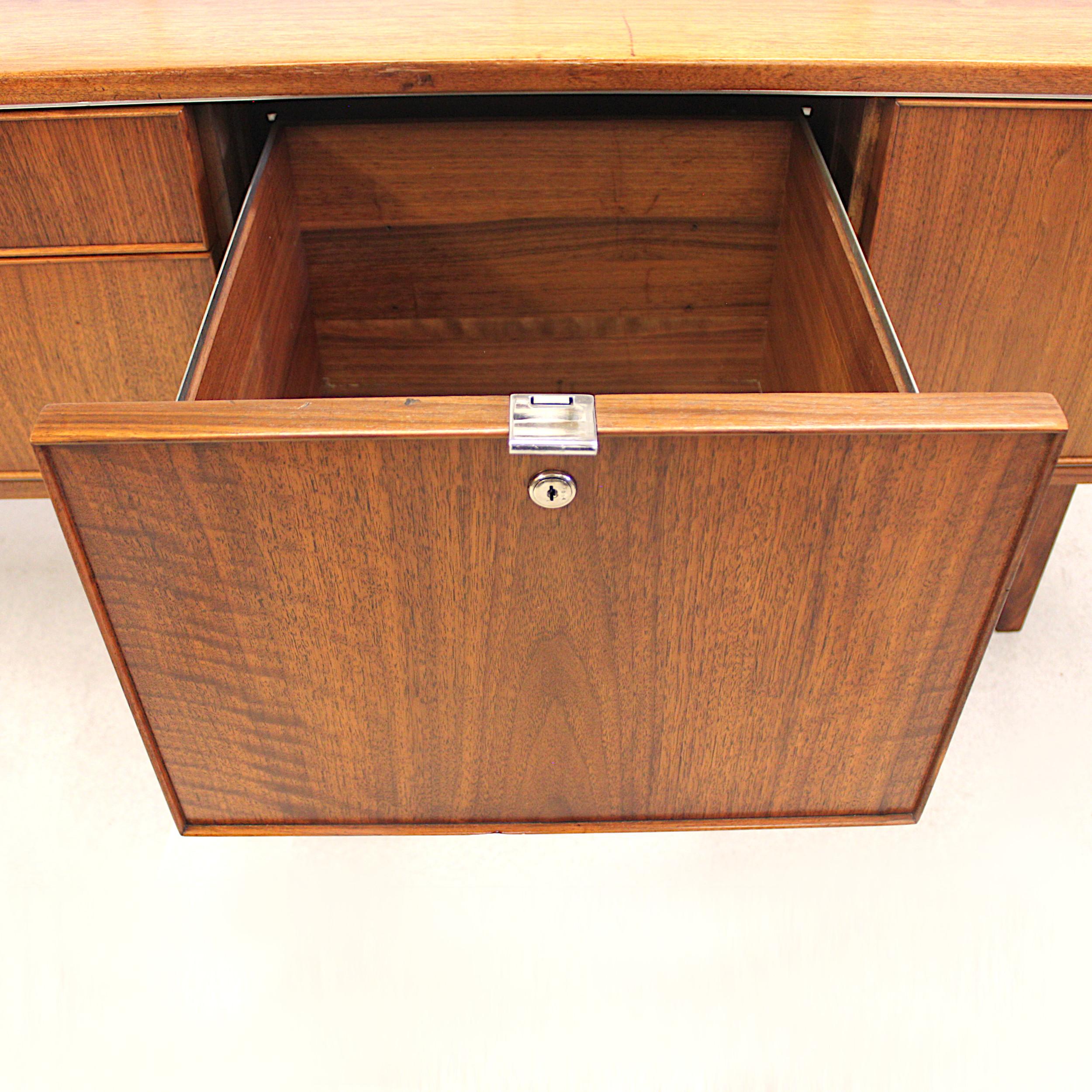 Late 20th Century Mid-Century Modern Walnut Credenza by Stow Davis
