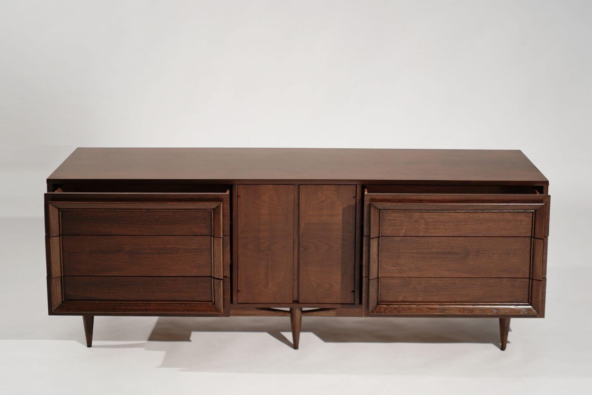 American Mid-Century Modern Walnut Credenza, C. 1950s For Sale
