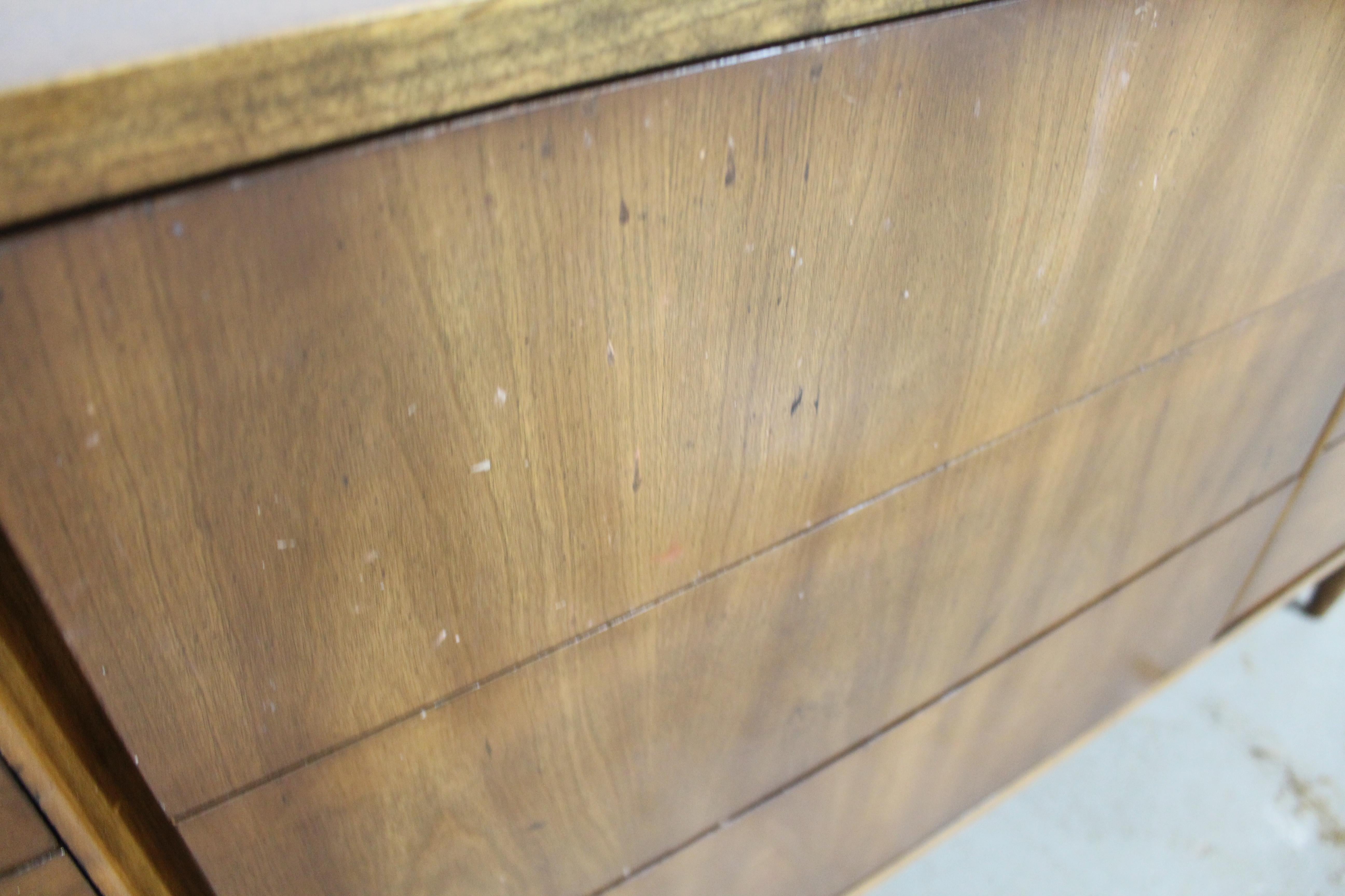 Mid-Century Modern Walnut Credenza/Dresser on Pencil Legs 5