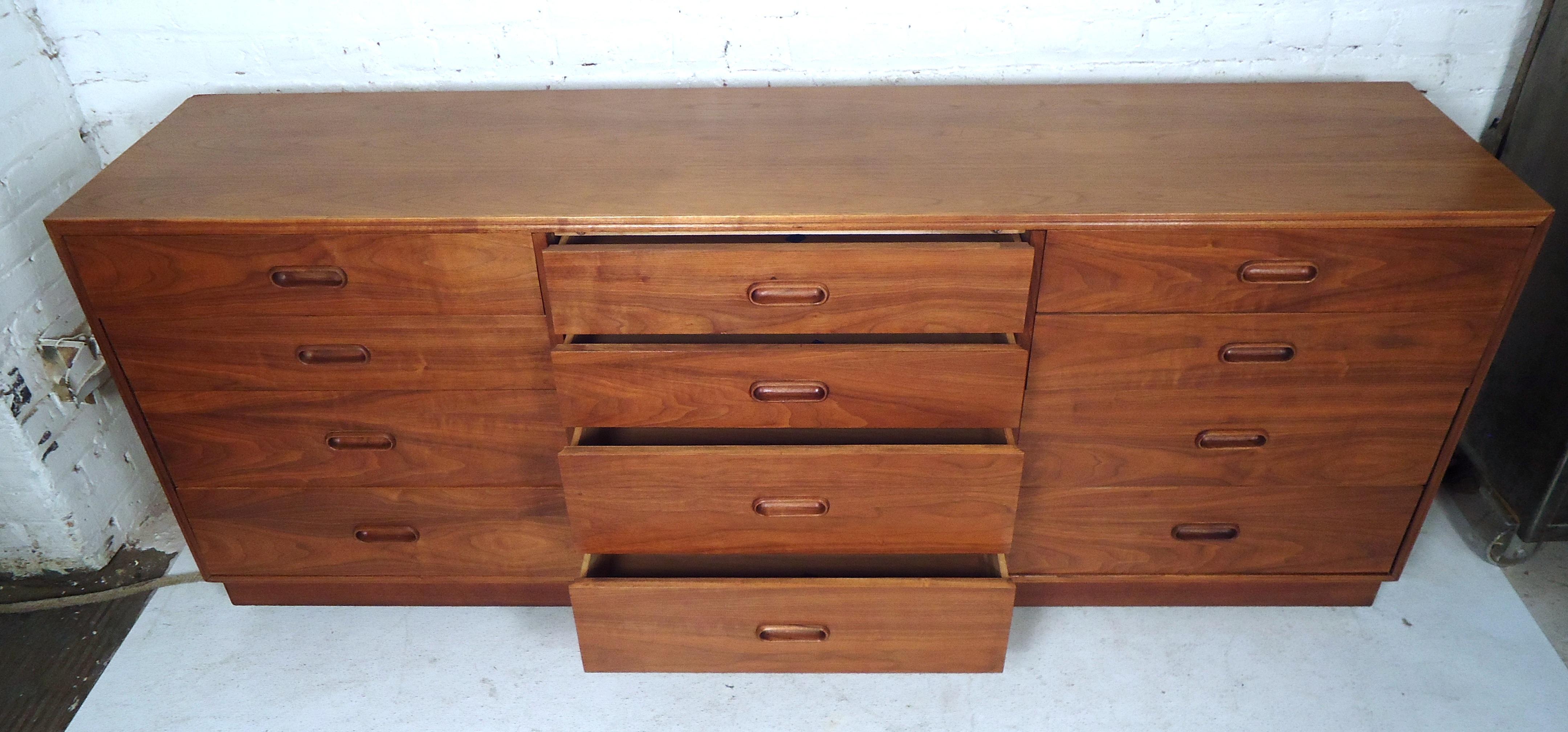 Mid-Century Modern Walnut Credenza 1