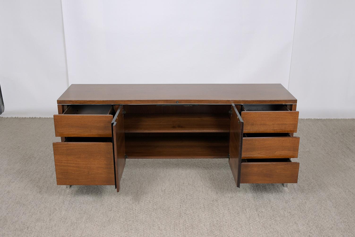 Mid-20th Century Mid-Century Modern Walnut Credenza