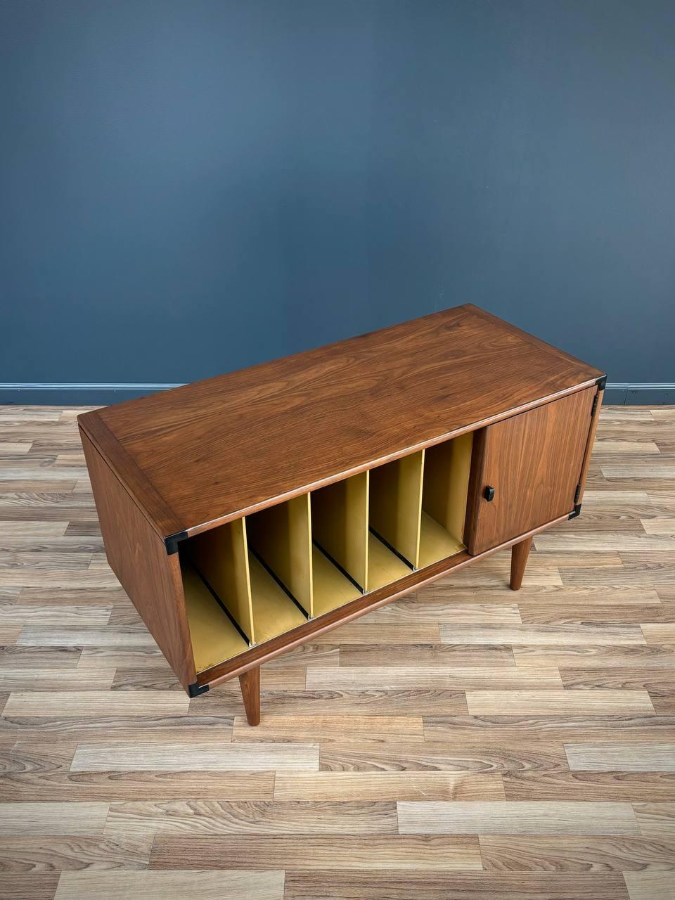 American Mid-Century Modern Walnut Credenza with Records / Magazine Case For Sale